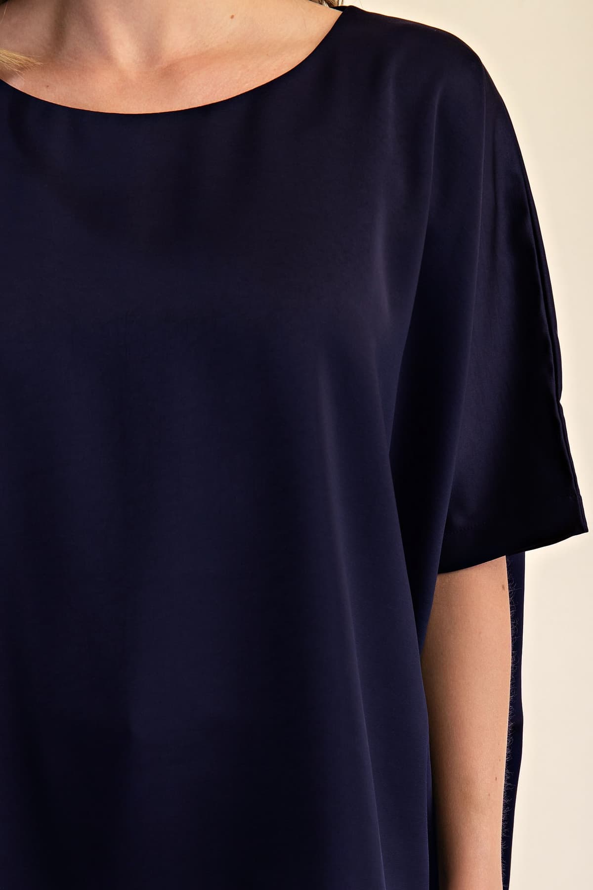 GT9588 - NAVY