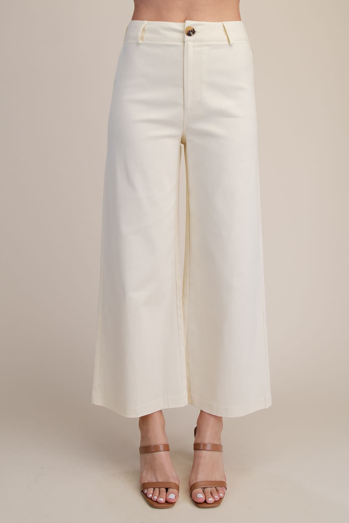 GP9642 - IVORY