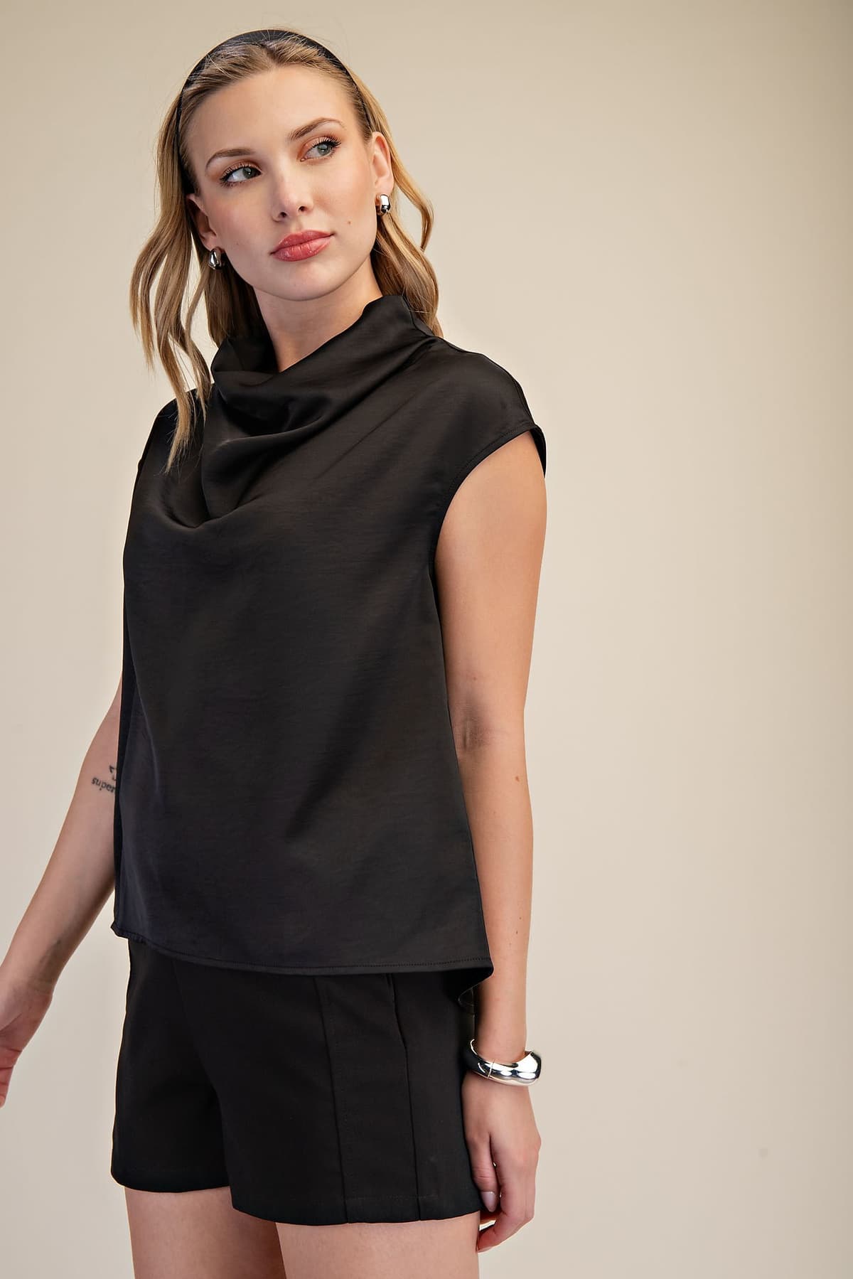 GT9544 - BLACK