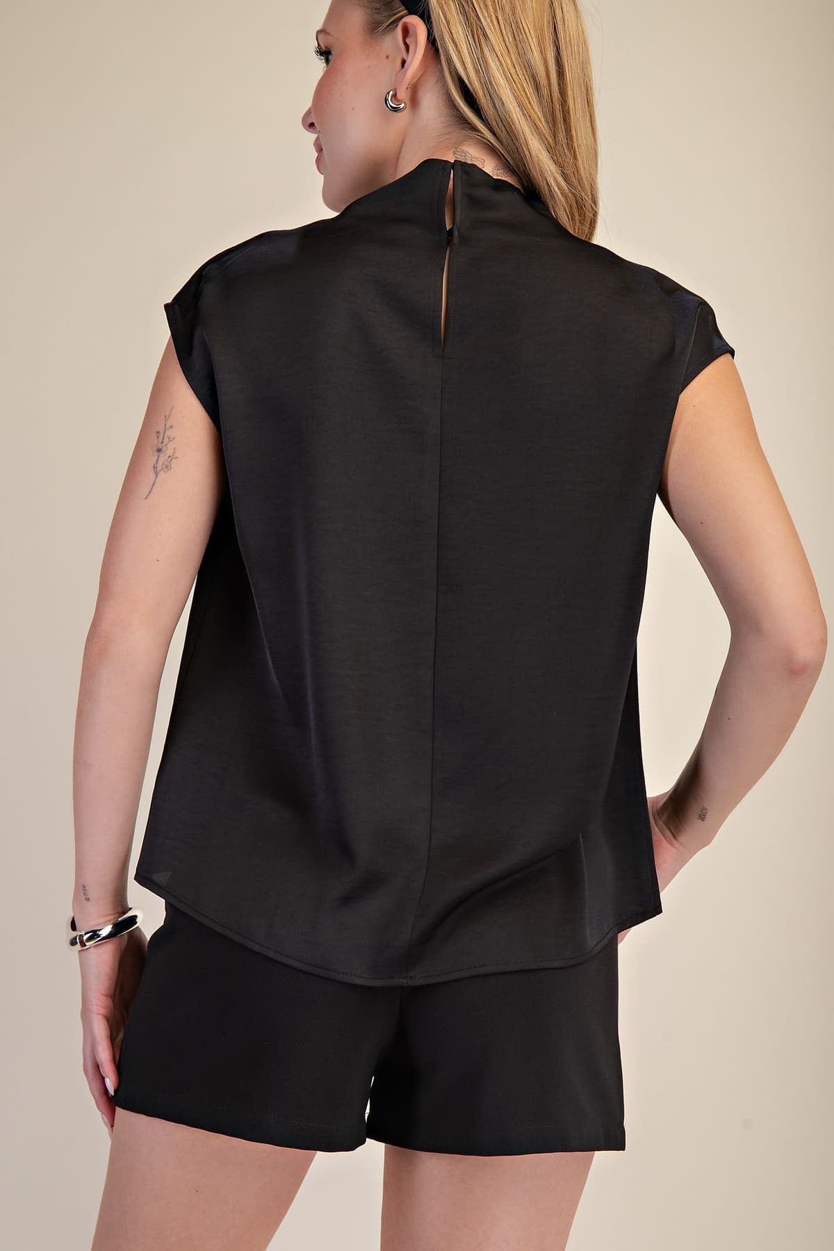 GT9544 - BLACK