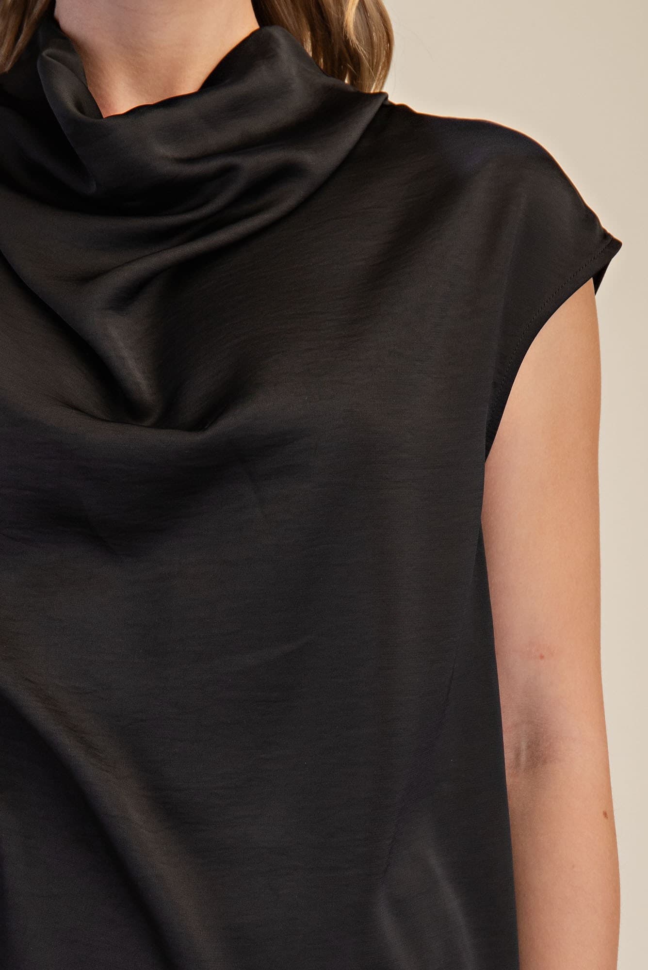 GT9544 - BLACK