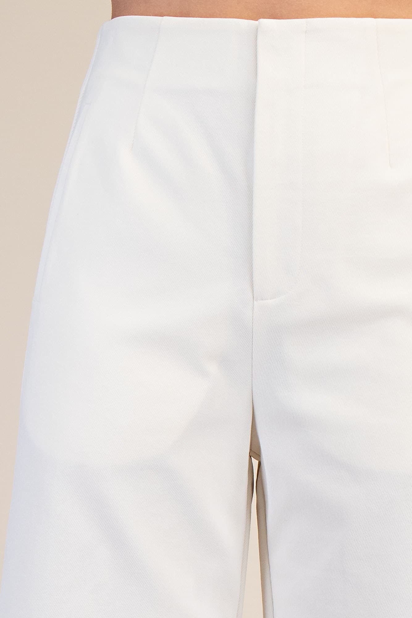 GP9656 - IVORY