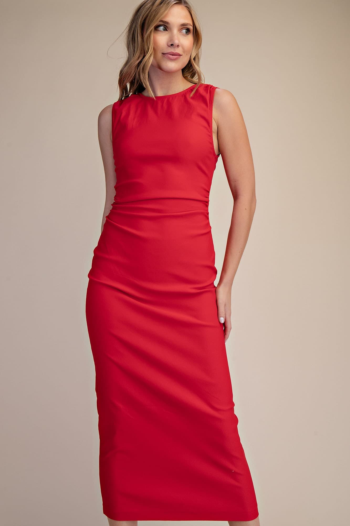 GD8748 - RED