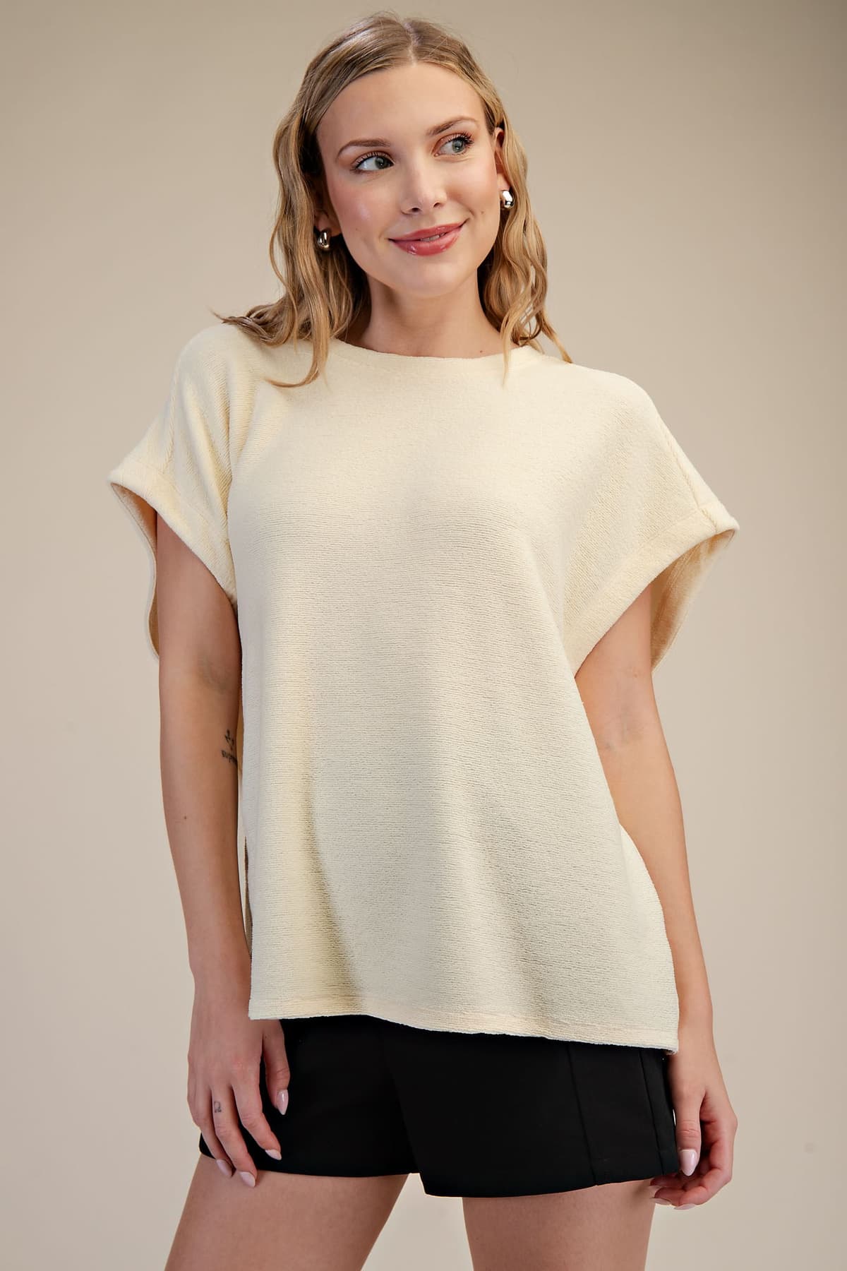 GT9639 - BUTTER YELLOW