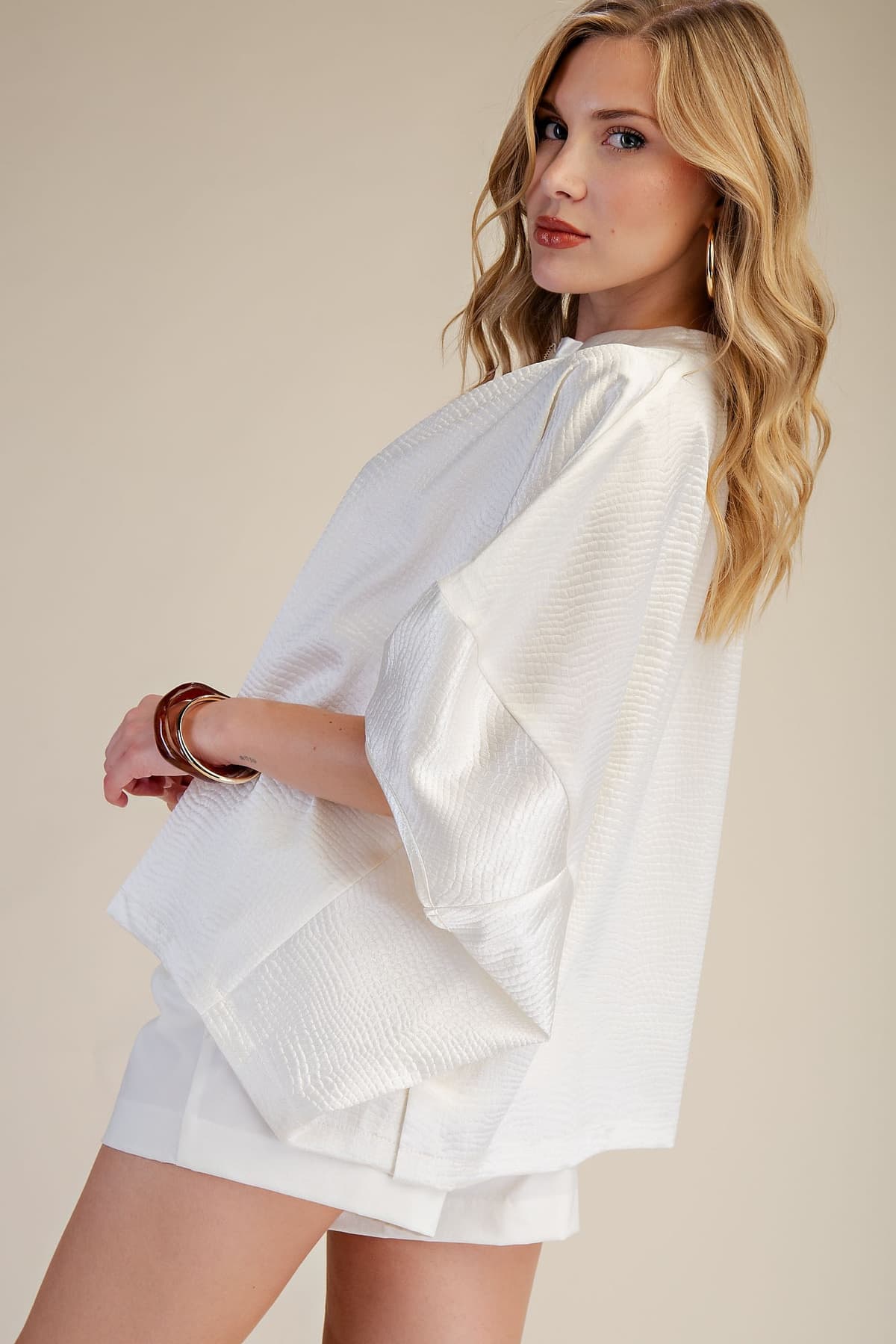 GT9713 - IVORY