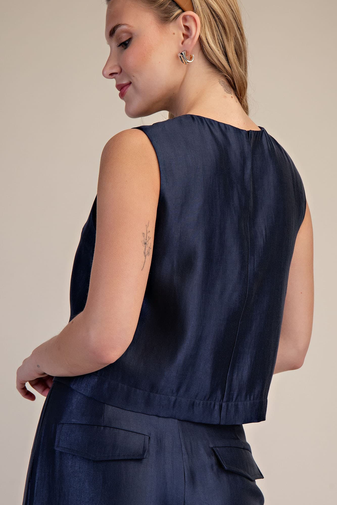 GT8904 - NAVY