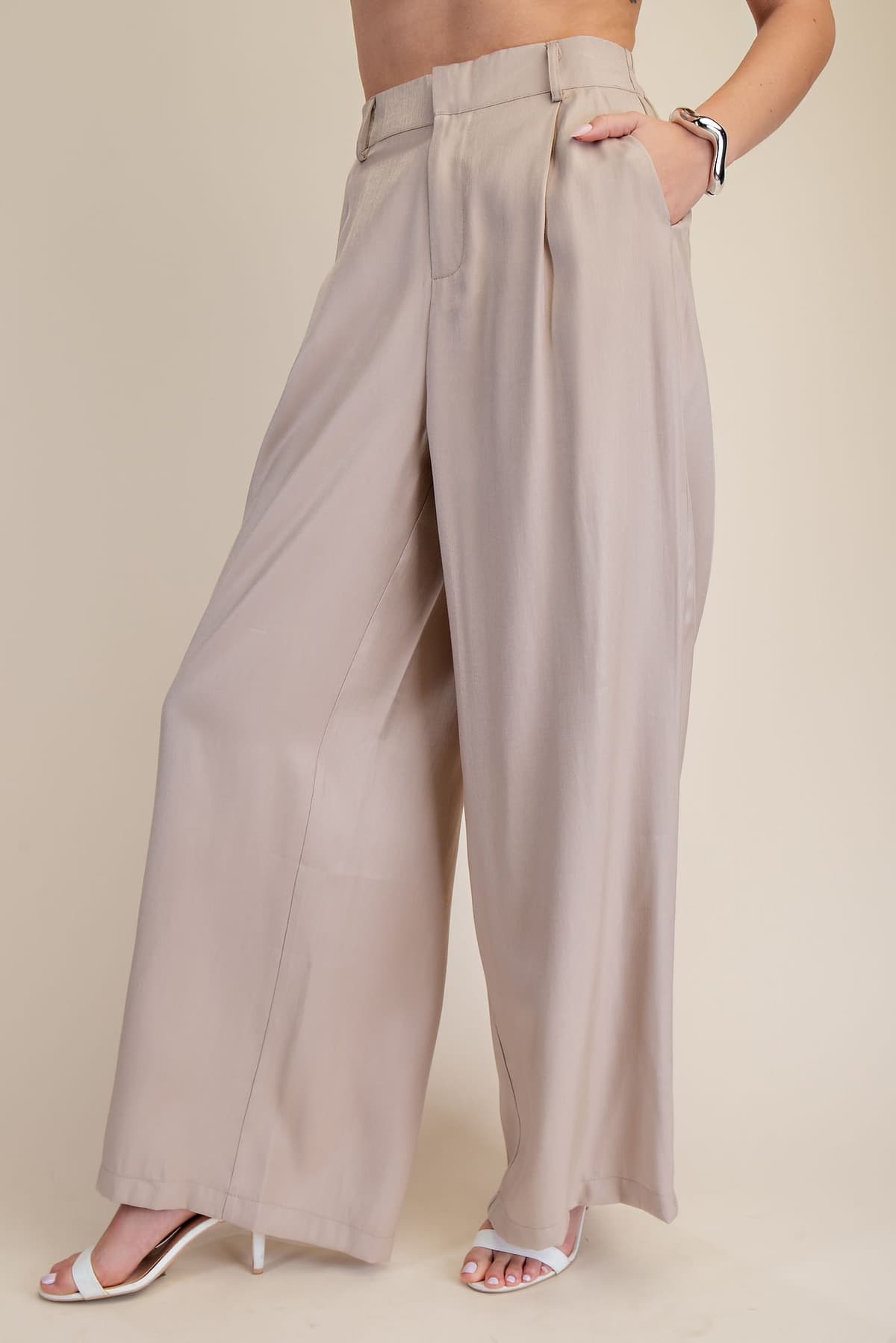 GP9744 - BEIGE