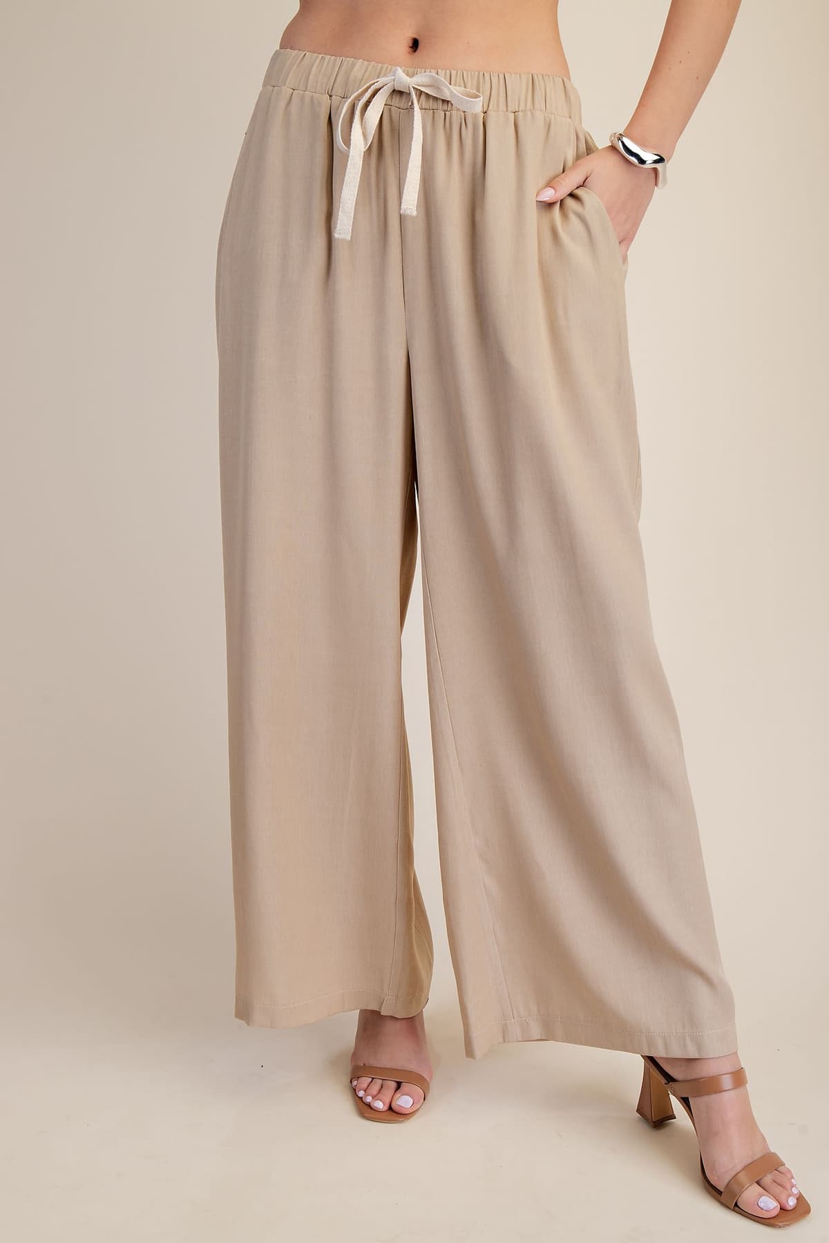GP9736 - TAUPE