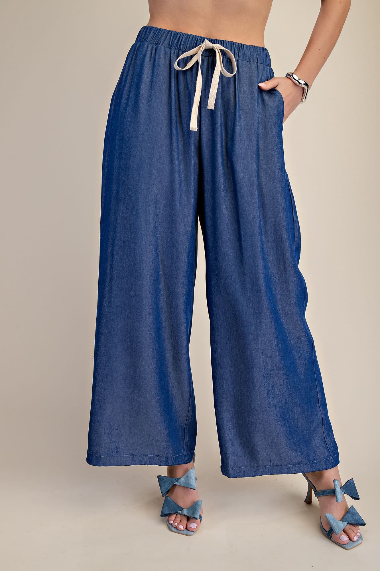 GP9736 - INDIGO