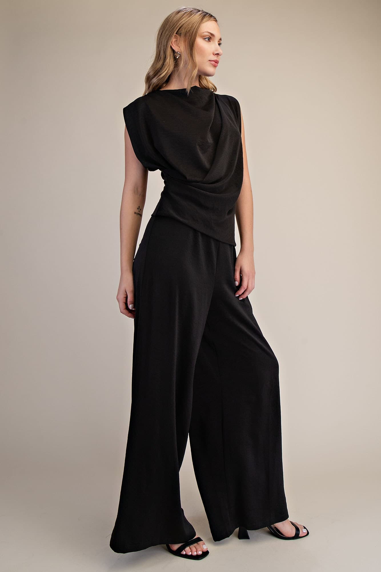 GP9811 - BLACK