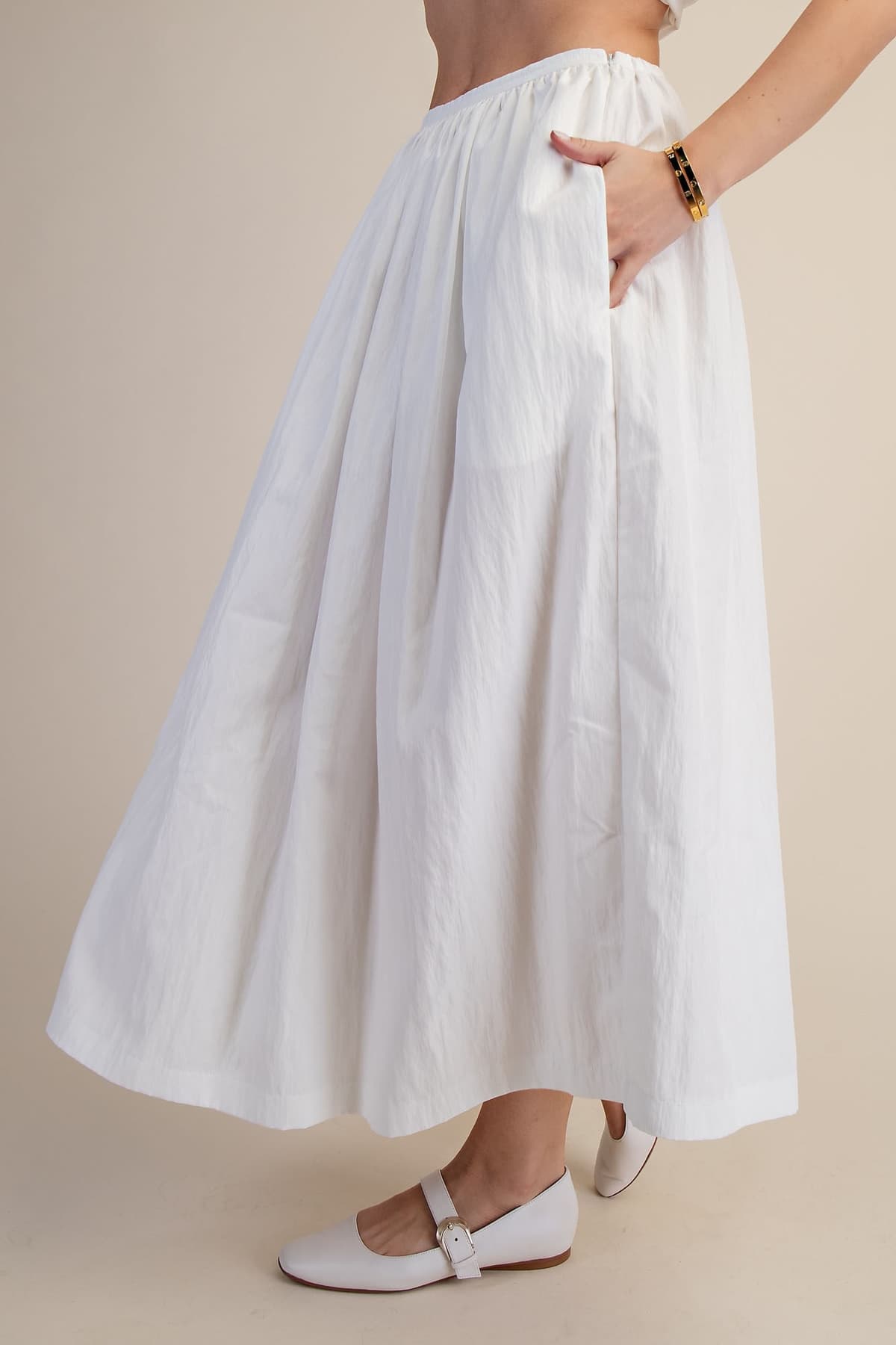 GS9766 - WHITE