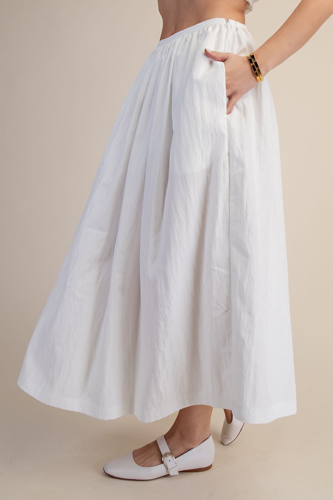 GS9766 - WHITE