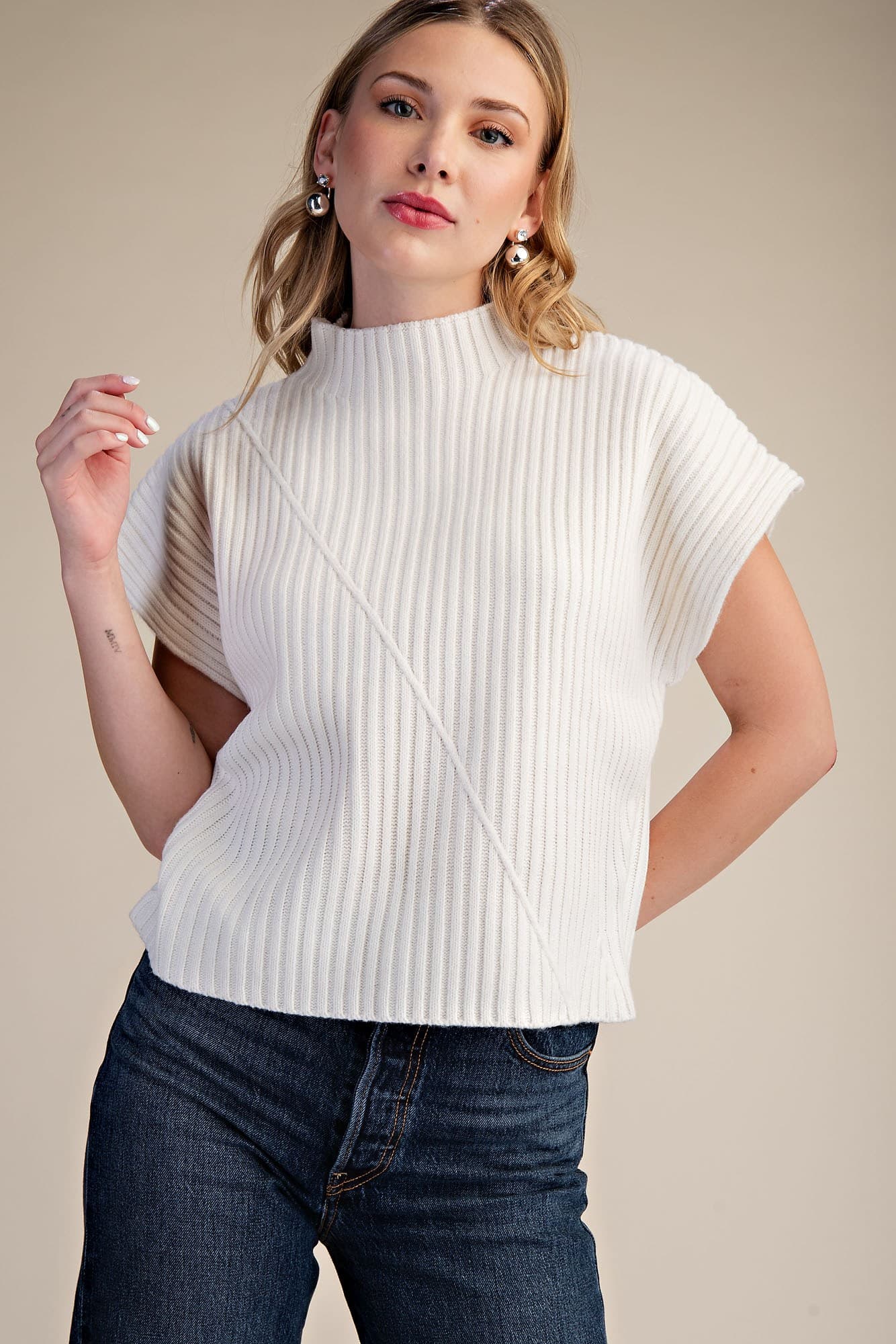 GSW9762 - WHITE