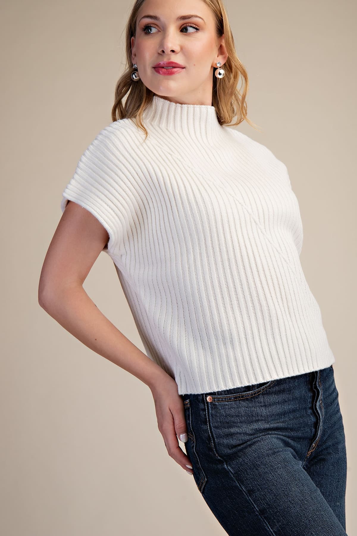 GSW9762 - WHITE