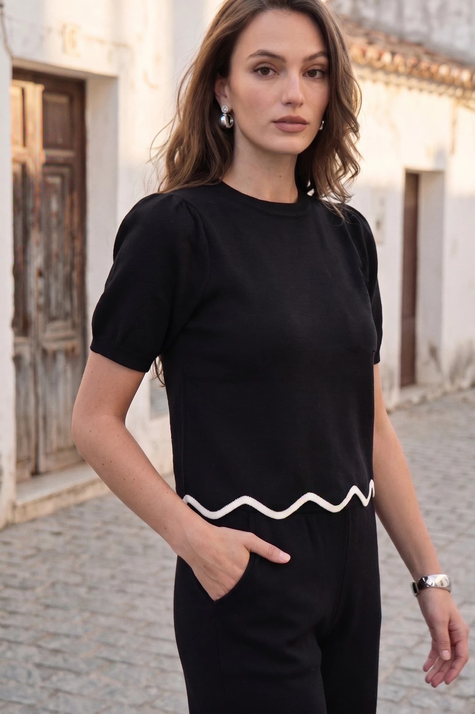 GSW9686 - BLACK