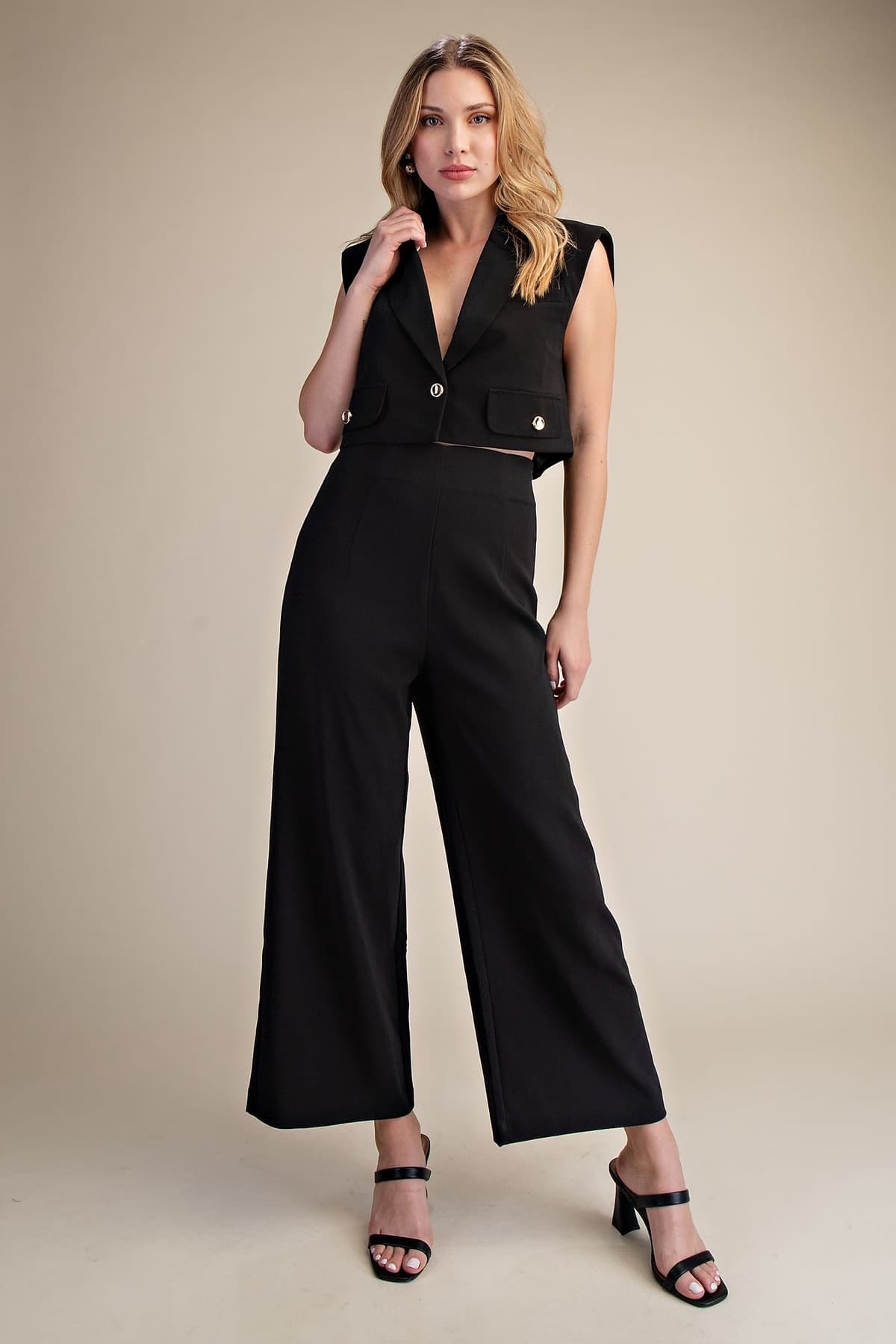 GP8696 - BLACK