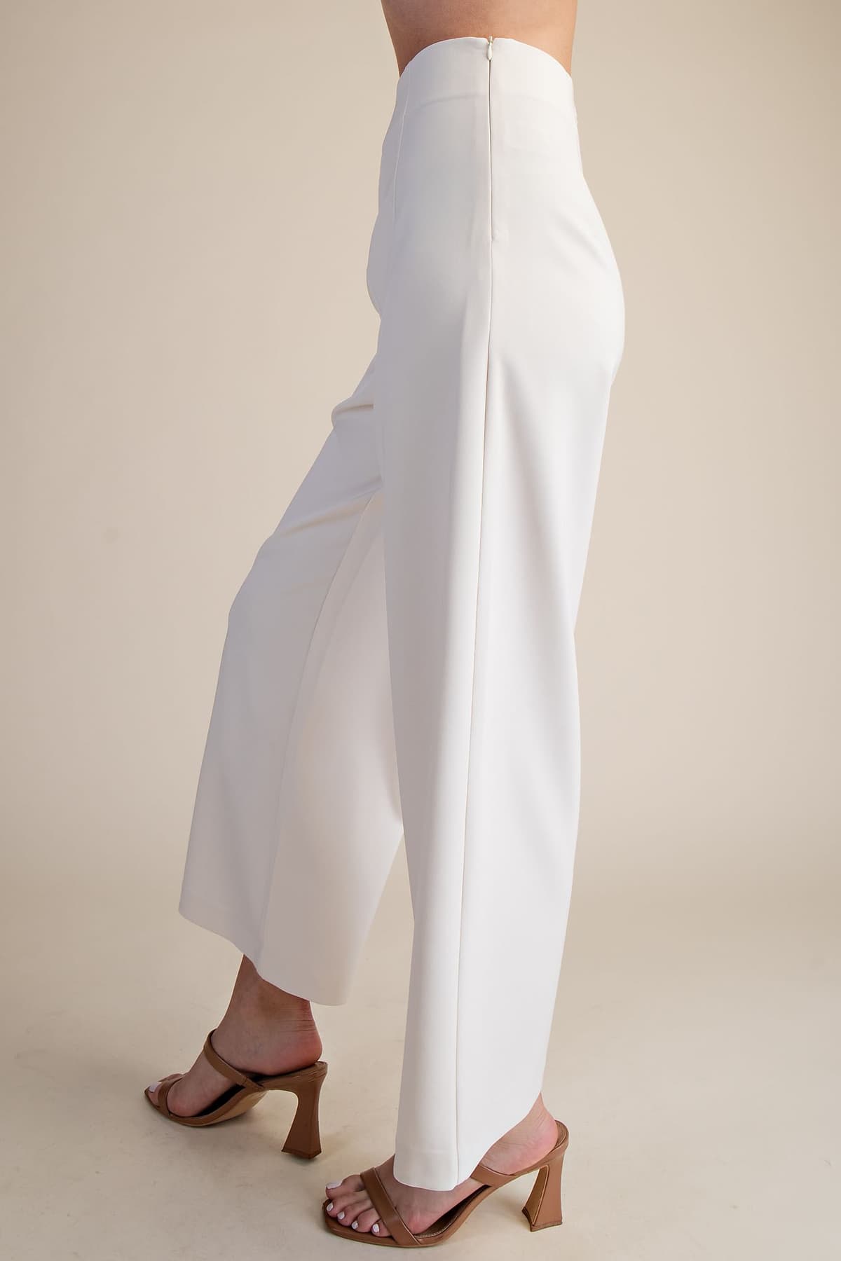GP8696 - CREAM
