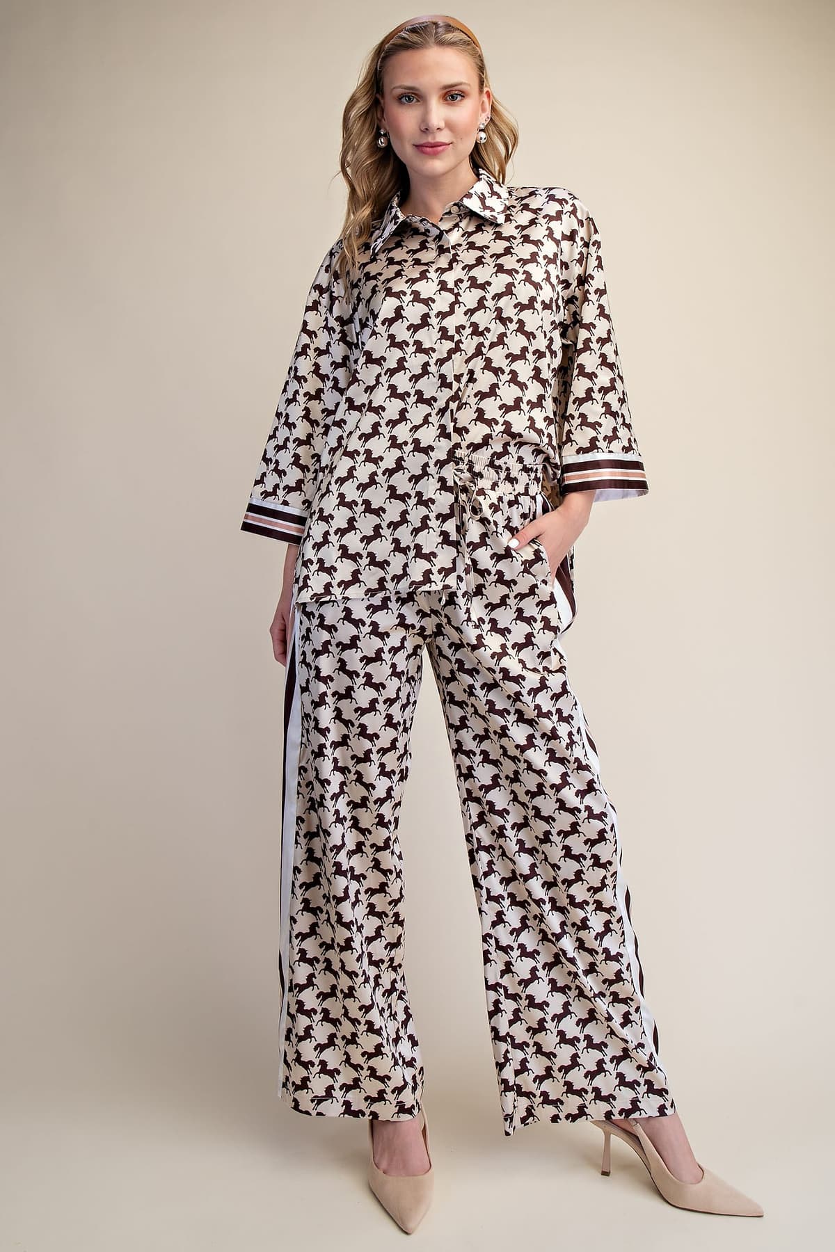 GT9694 - CREAM/BROWN