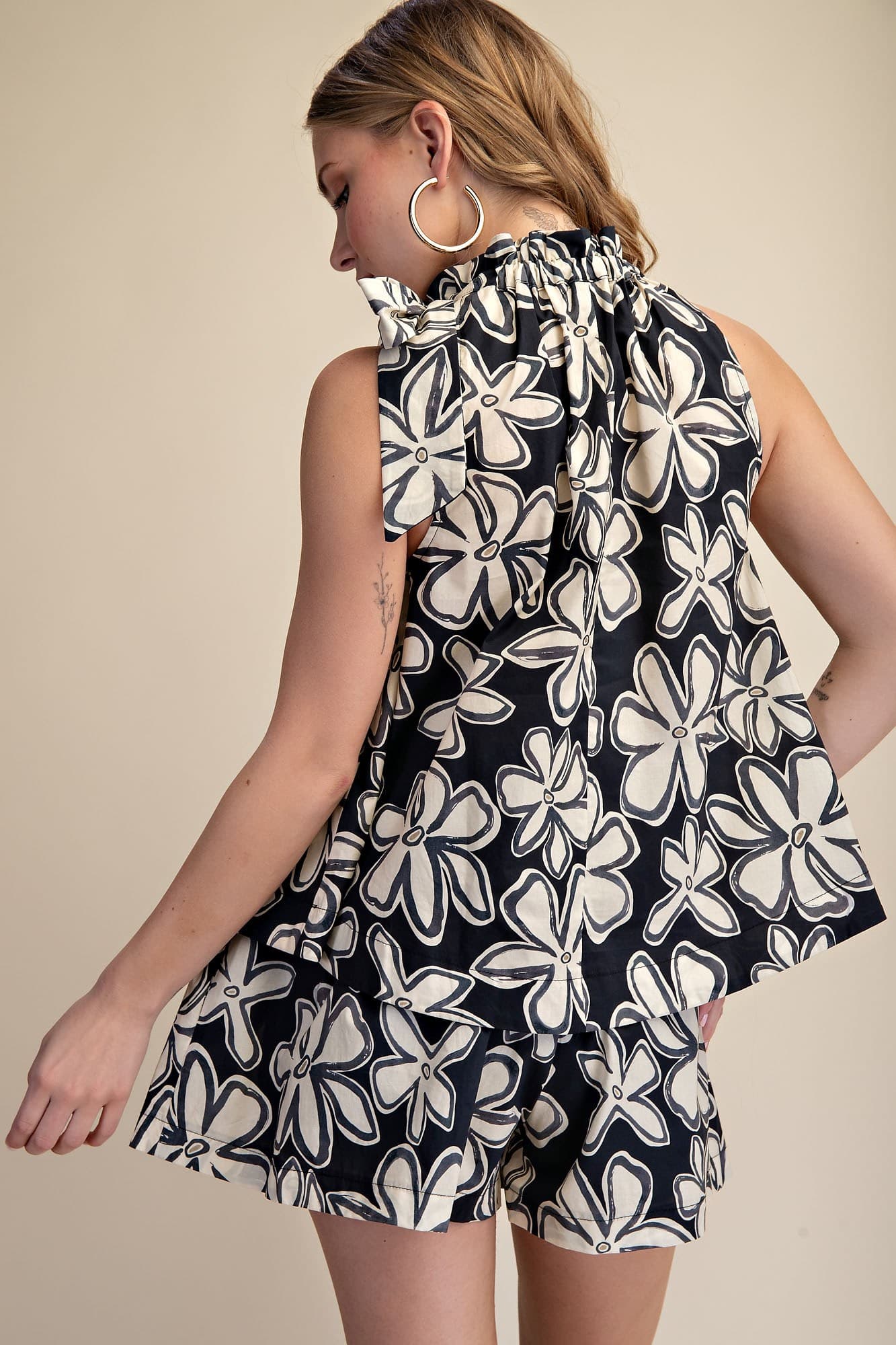 T8014 - BLACK