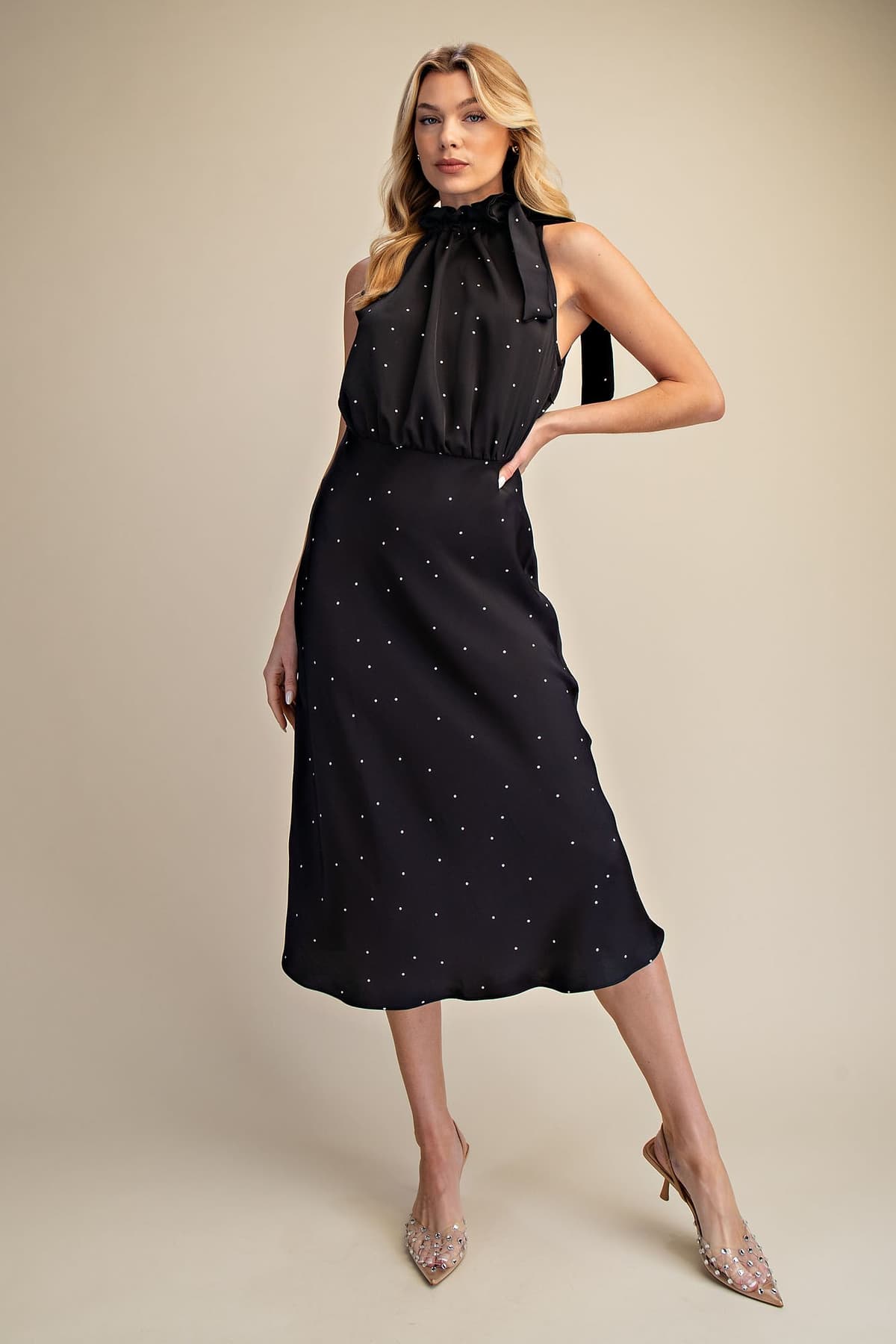 D8011 - BLACK