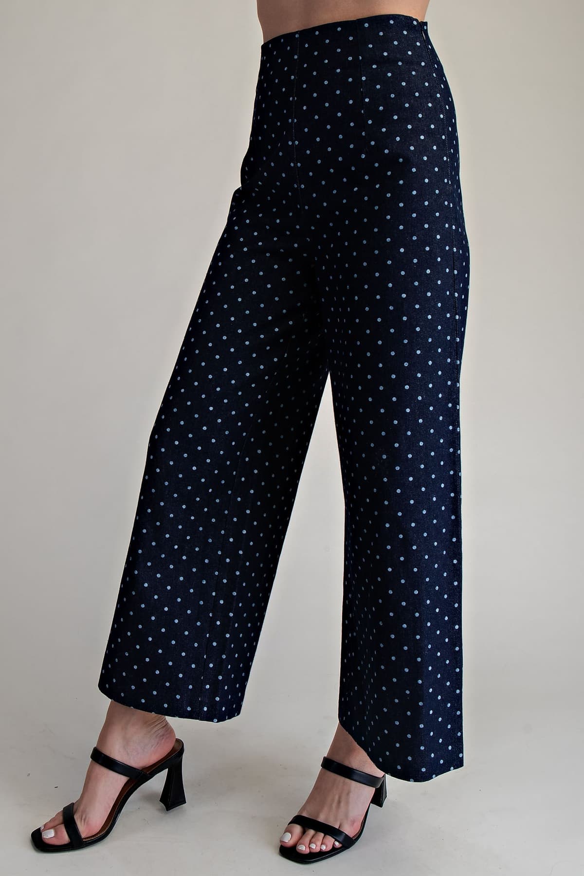 GP7988 - INDIGO