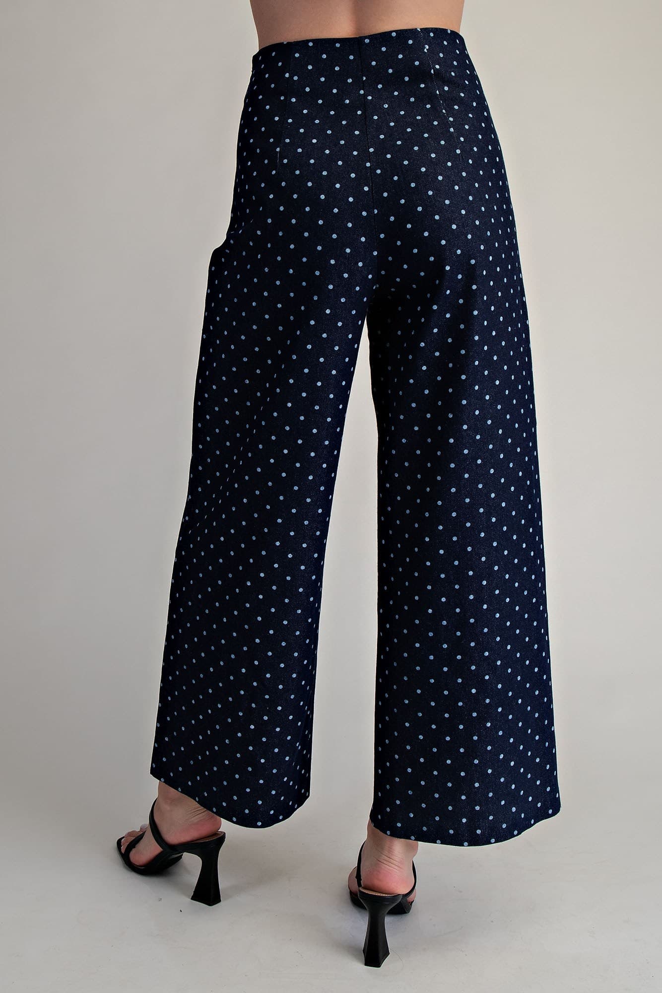 GP7988 - INDIGO