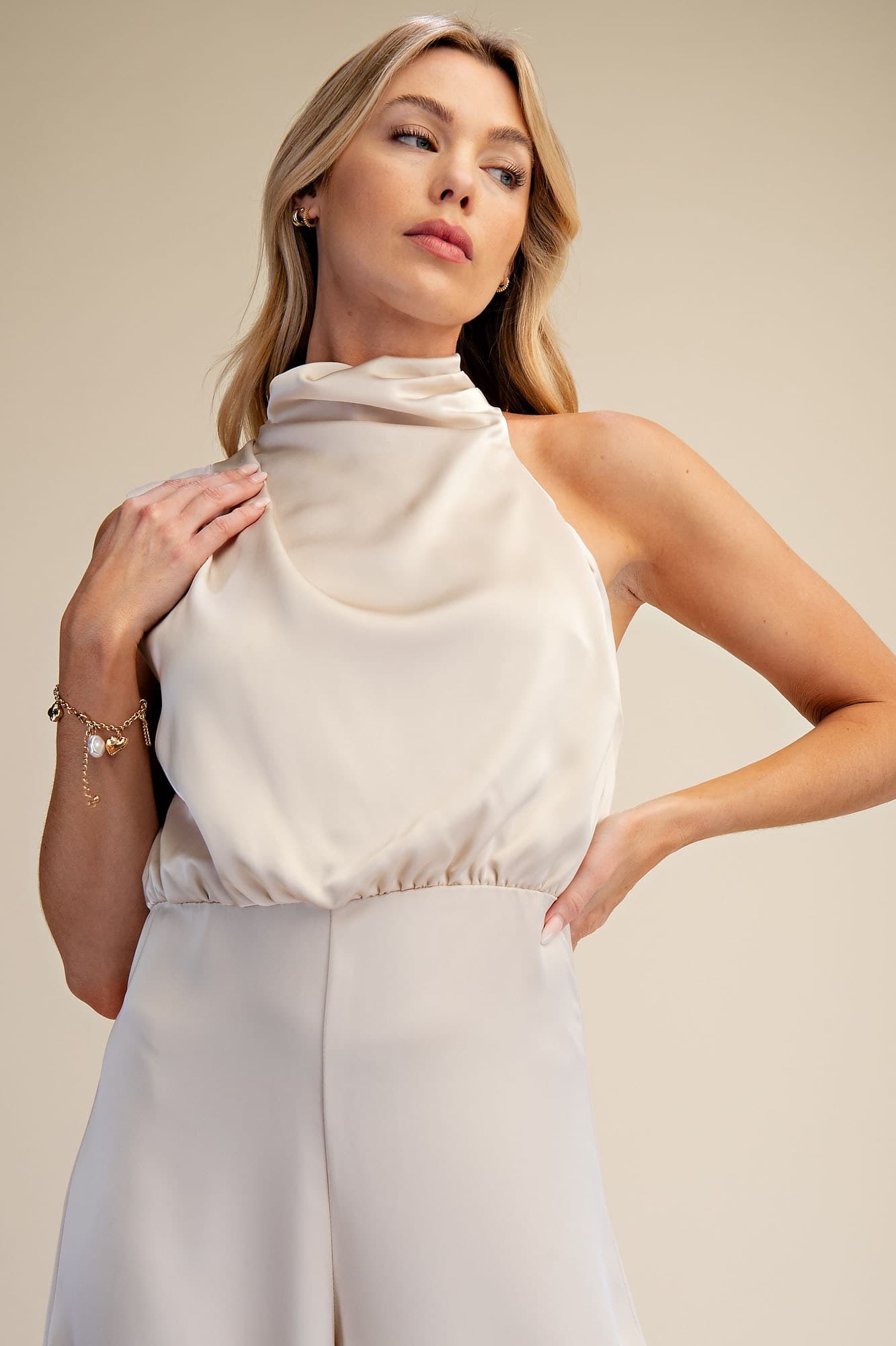 GP9889 - BEIGE