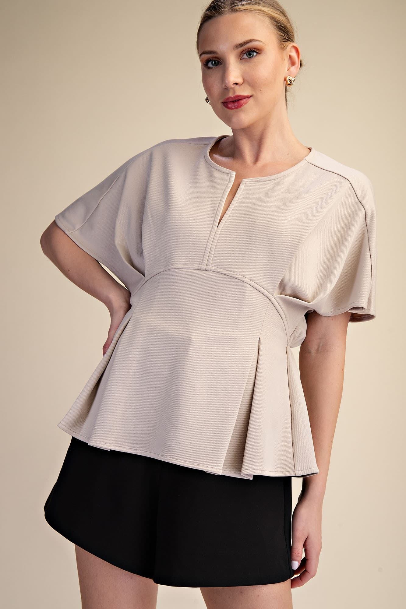 GT9942 - CREAM
