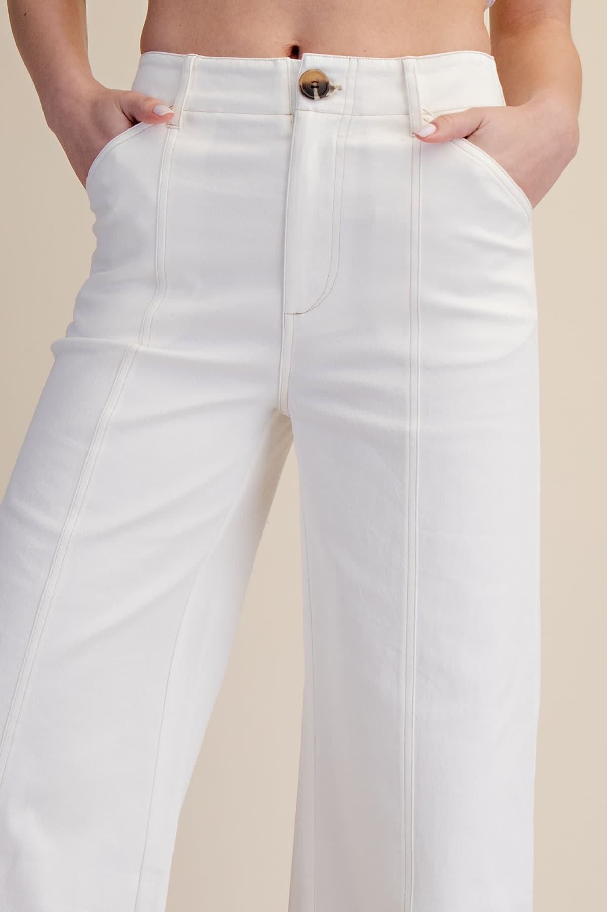 P8037 - IVORY