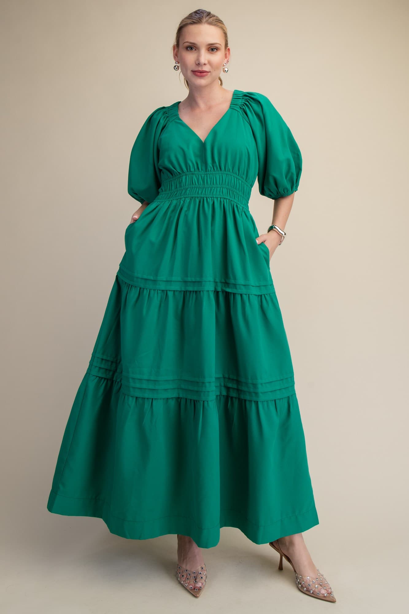 D9043 - KELLY GREEN