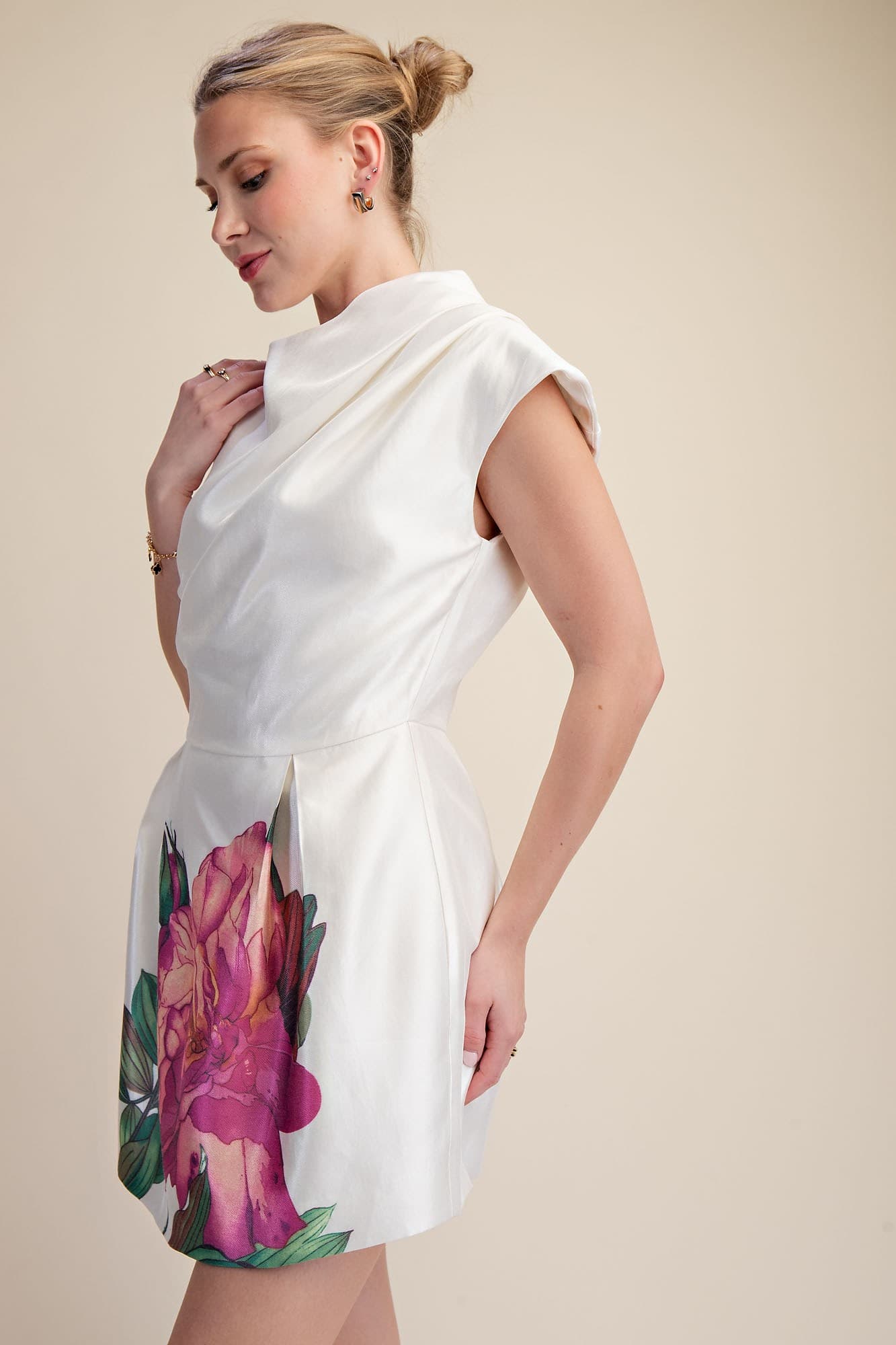 D9021 - WHITE