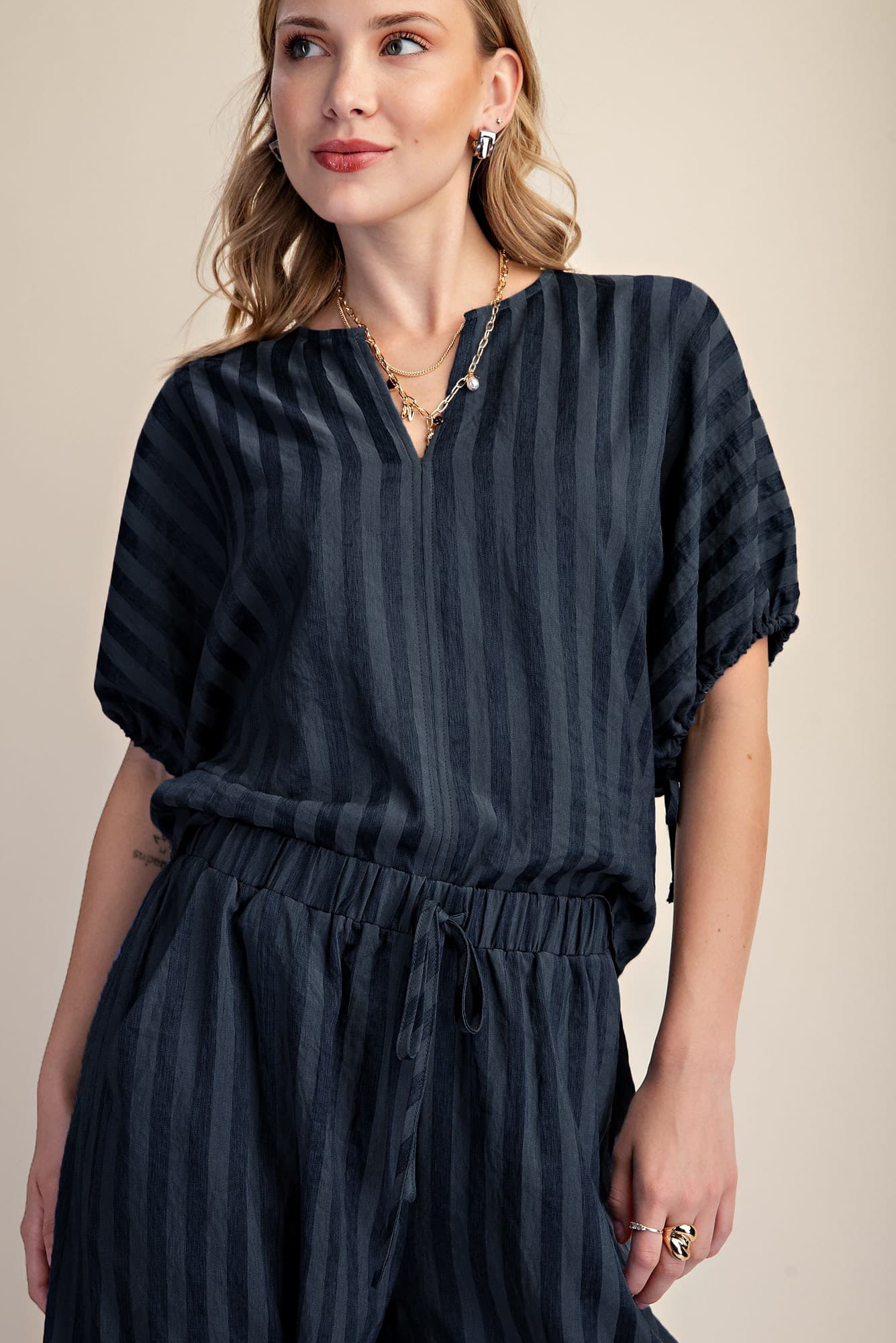 T8112 - NAVY
