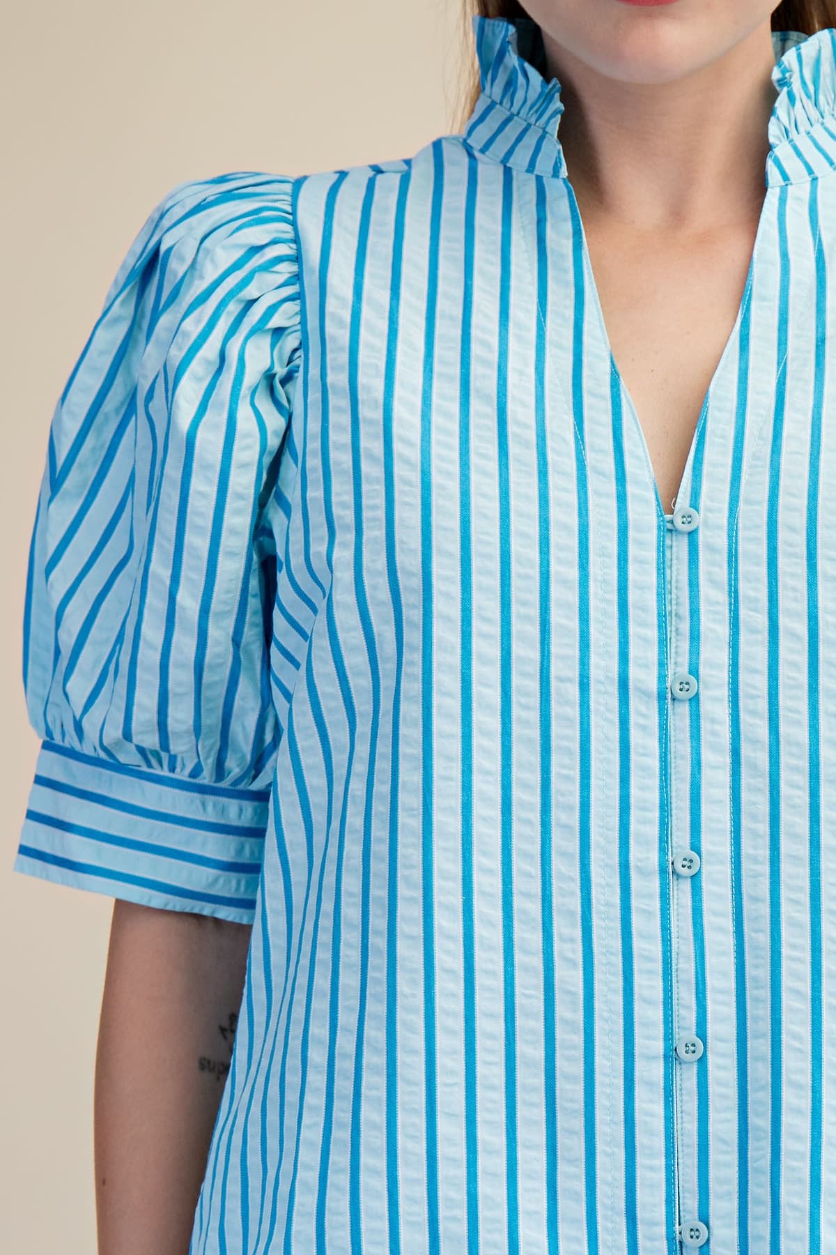 T8120 - AQUA