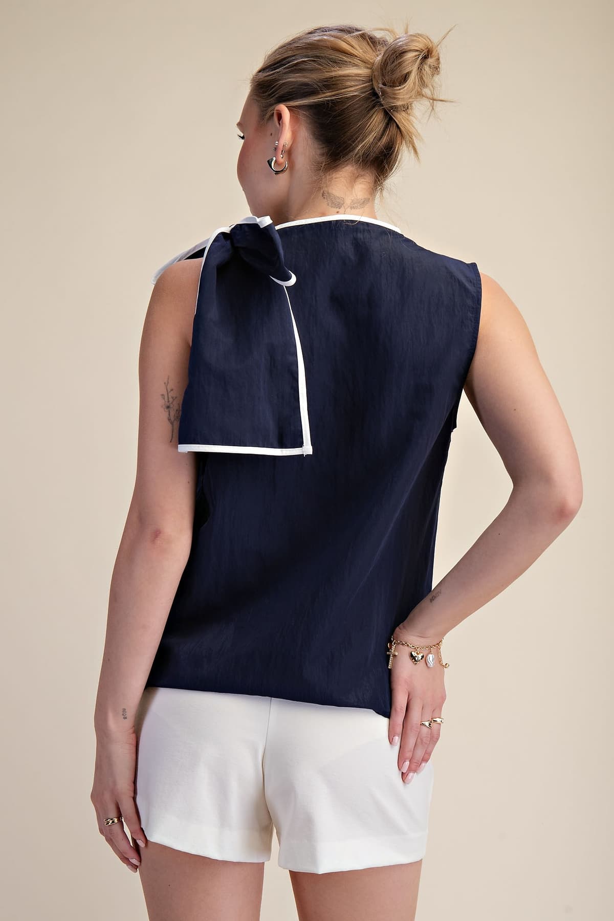 T8113 - NAVY