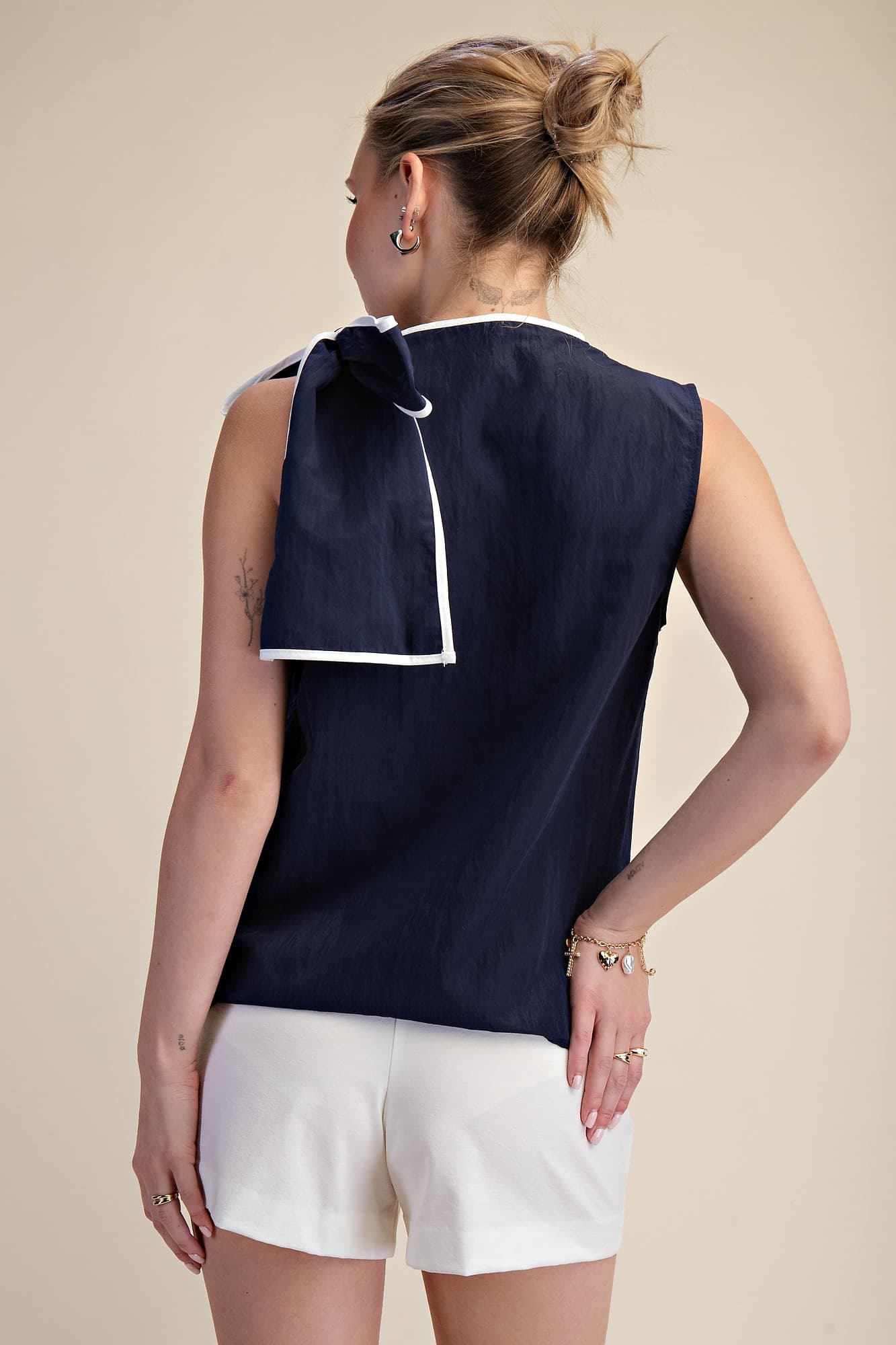 T8113 - NAVY
