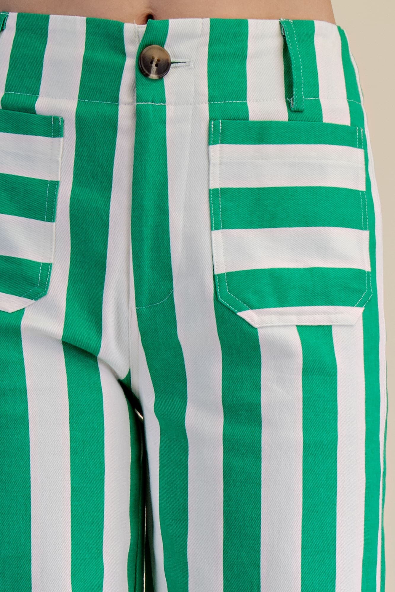 P9100 - WHITE/KELLY GREEN