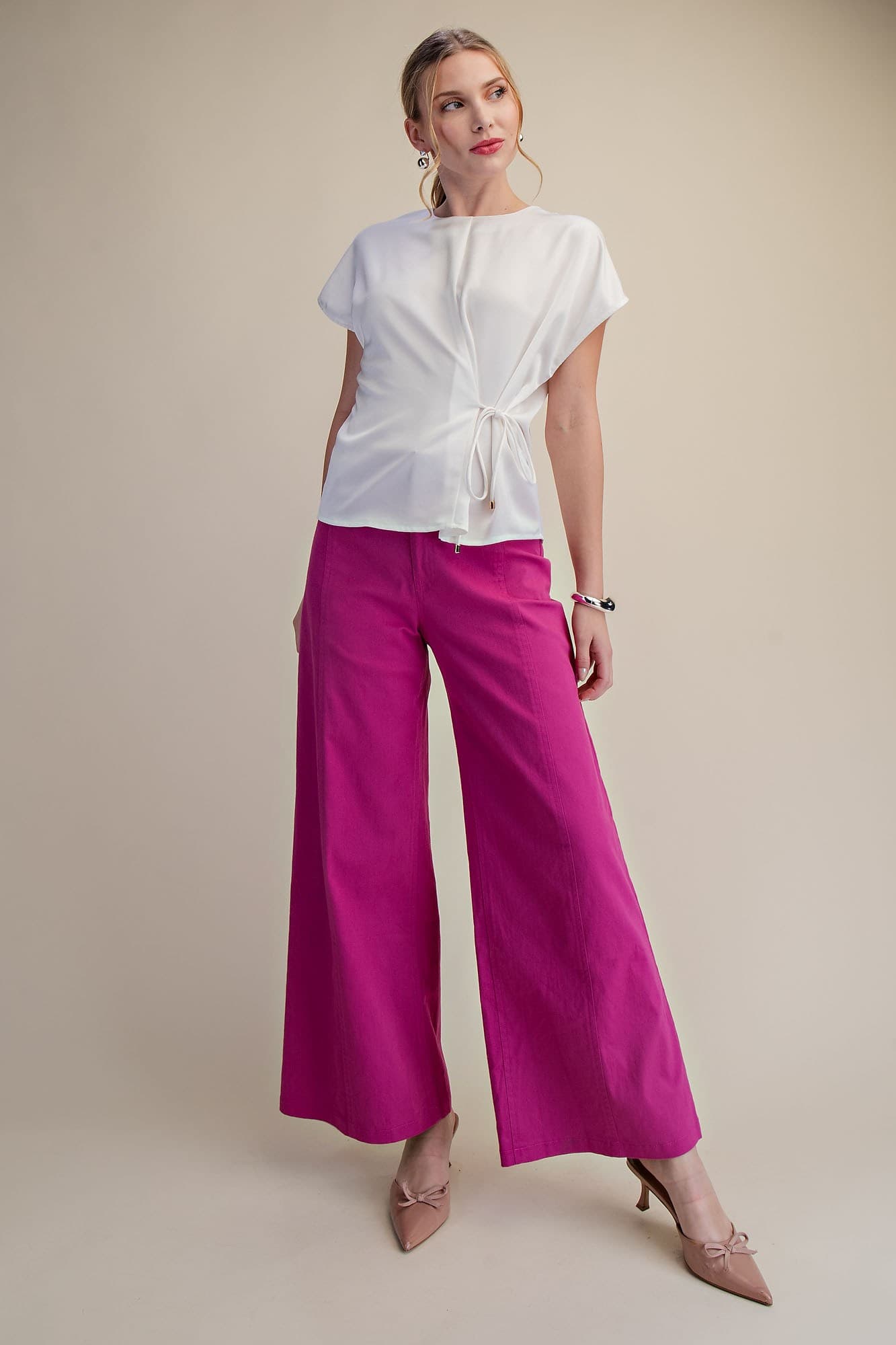 T8126 - WHITE