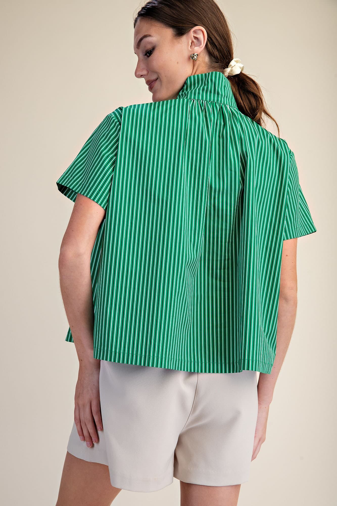 T8137 - KELLY GREEN