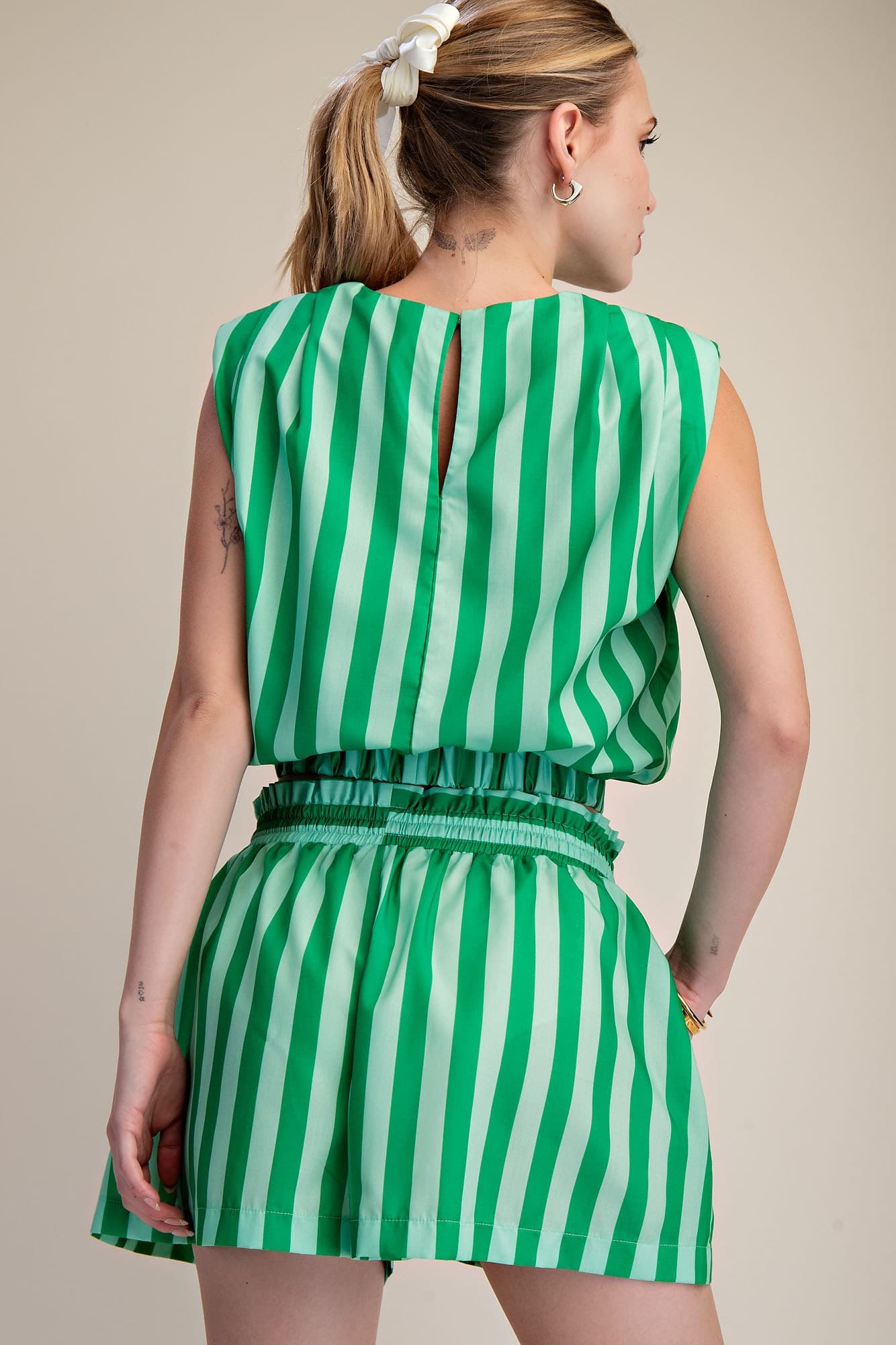 T9091 - KELLY GREEN