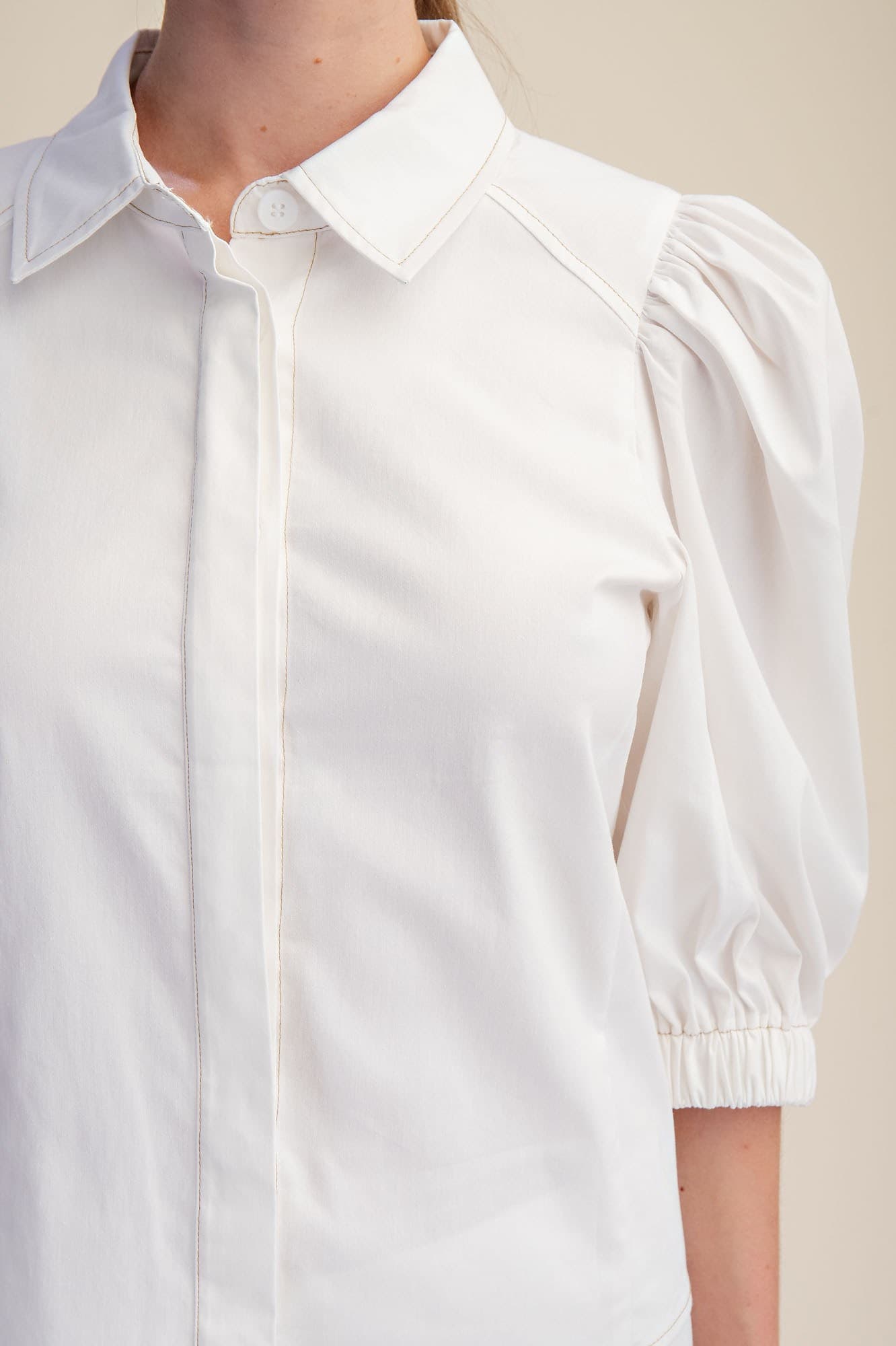 T8158 - WHITE