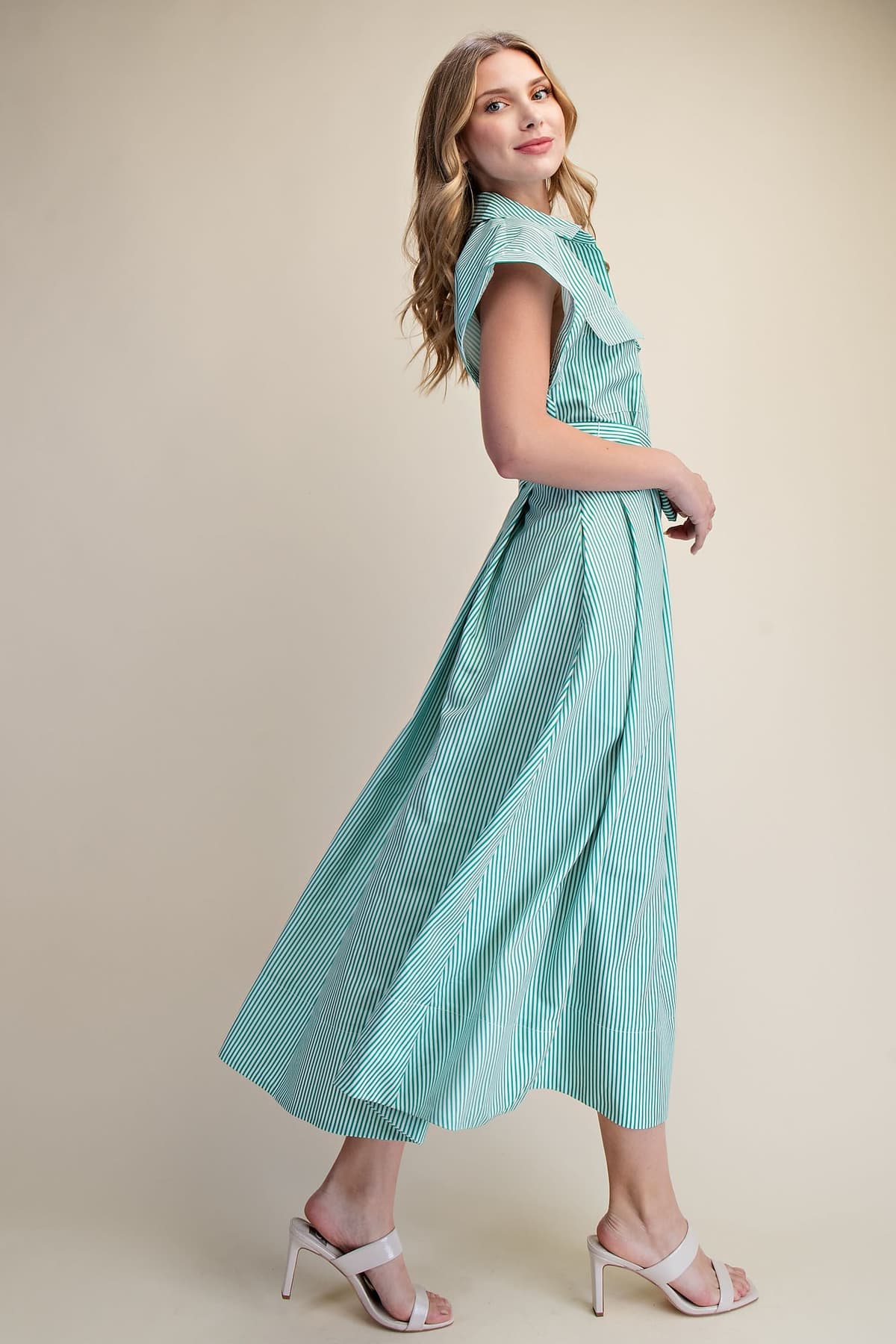 D9085 - KELLY GREEN