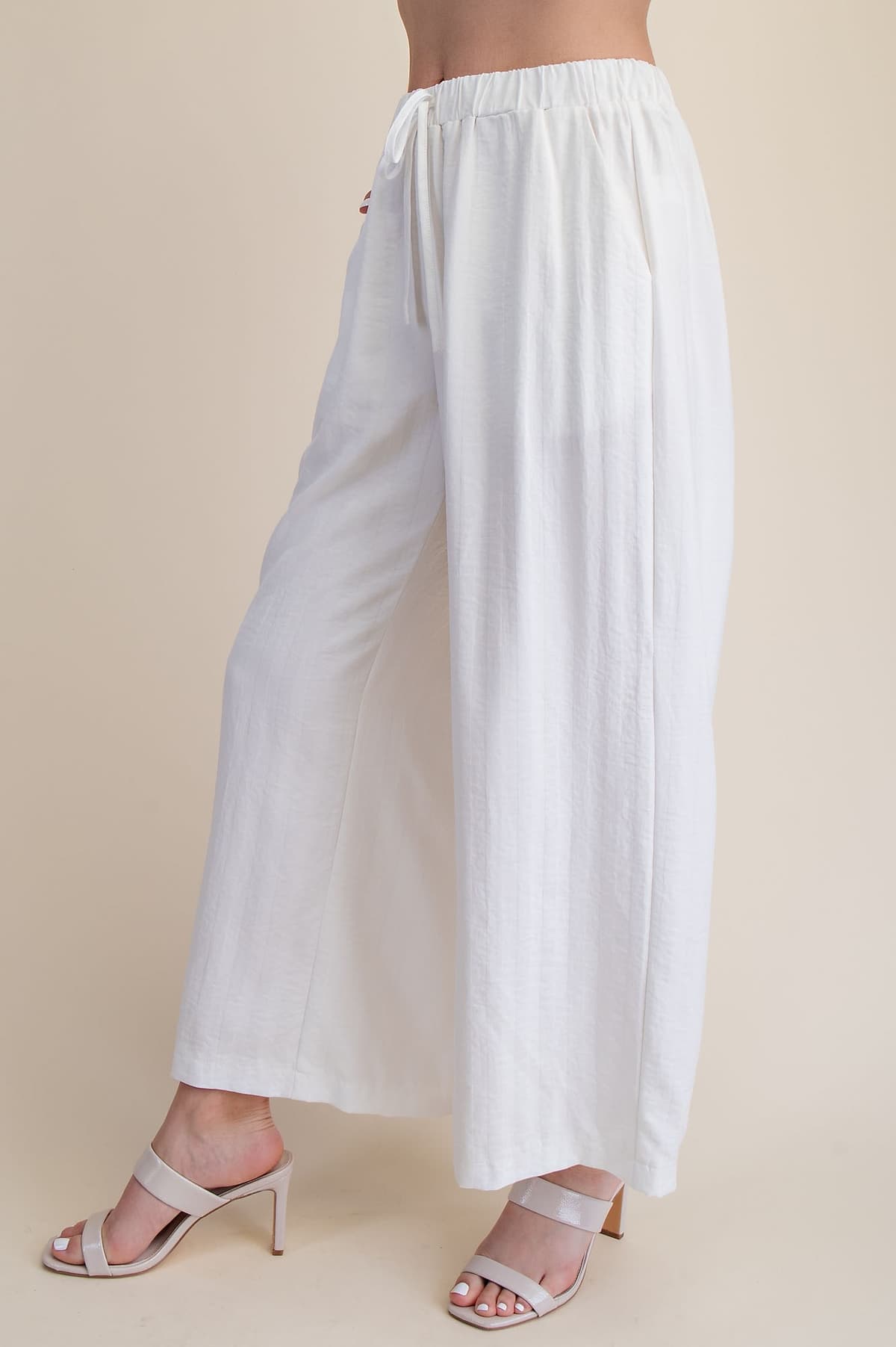 P8155 - WHITE