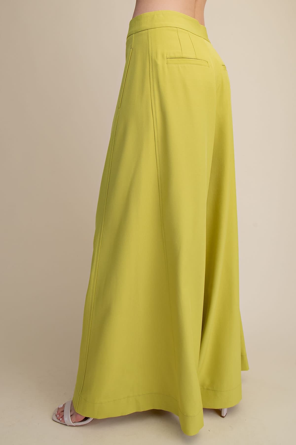 P9125 - CHARTREUSE