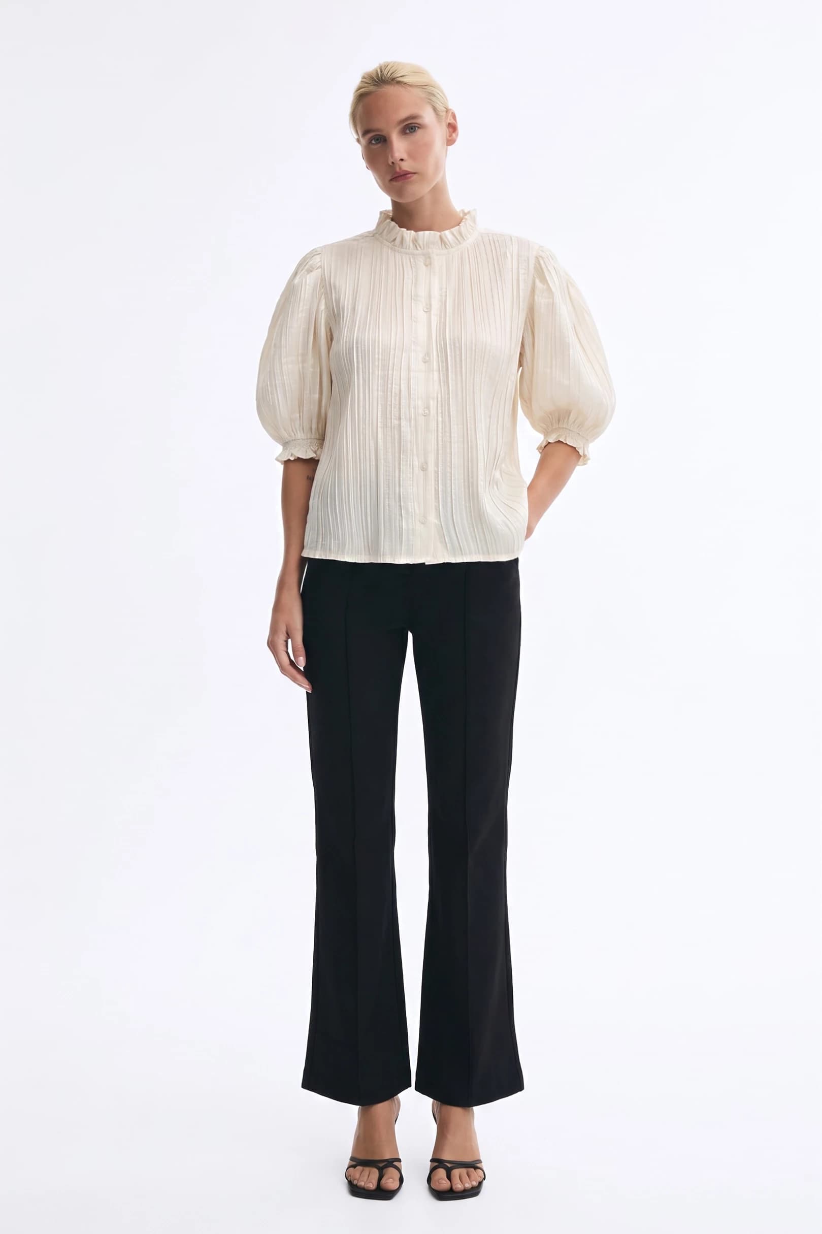 P9144 - BLACK