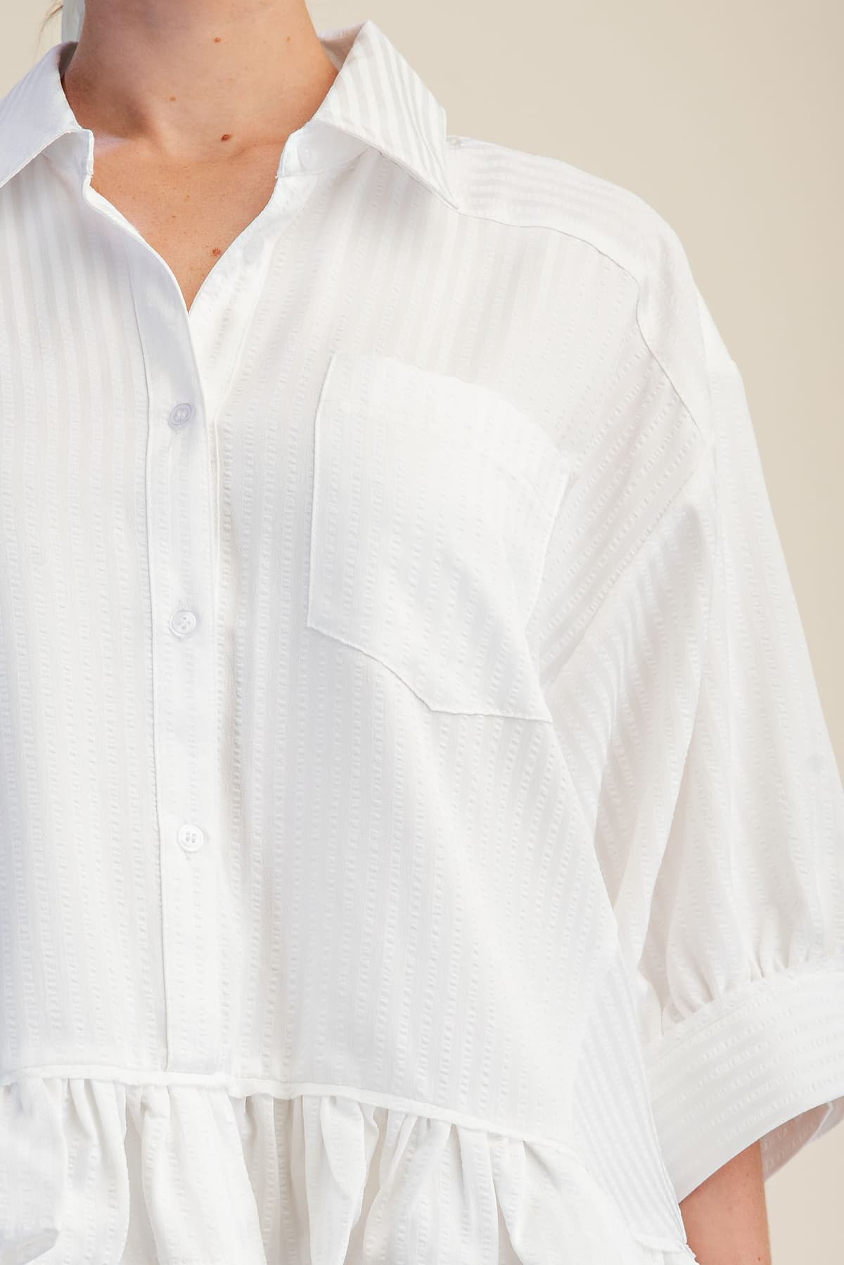 T8162 - WHITE