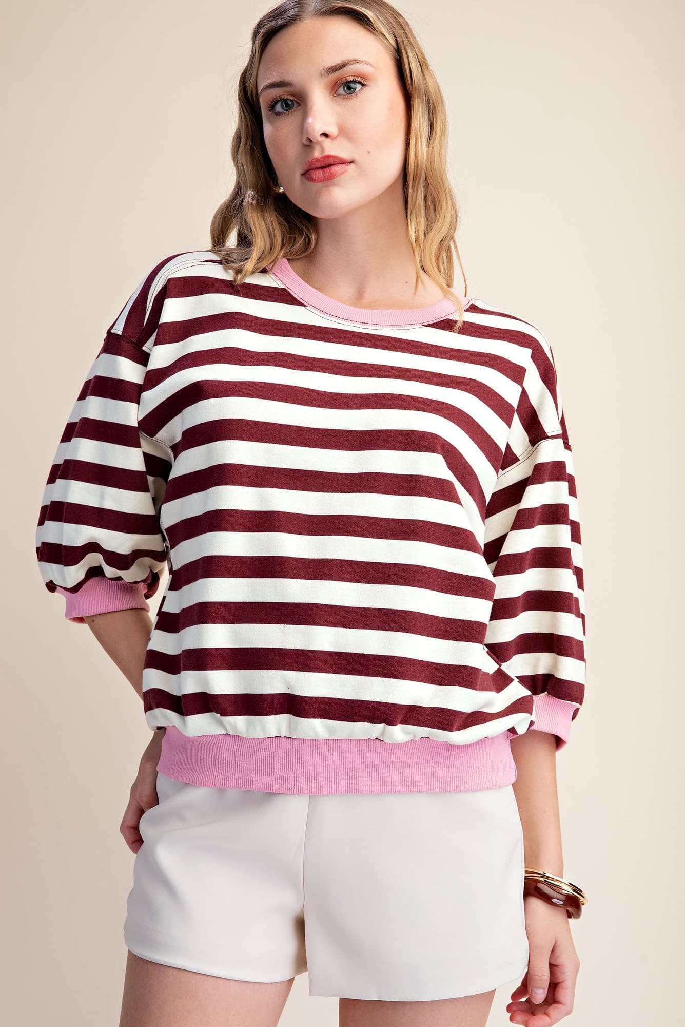 T8220 - BURGUNDY
