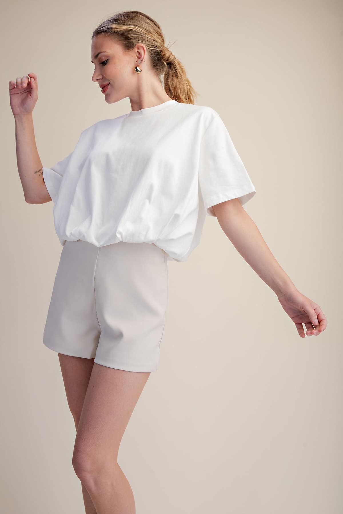 T9121 - WHITE