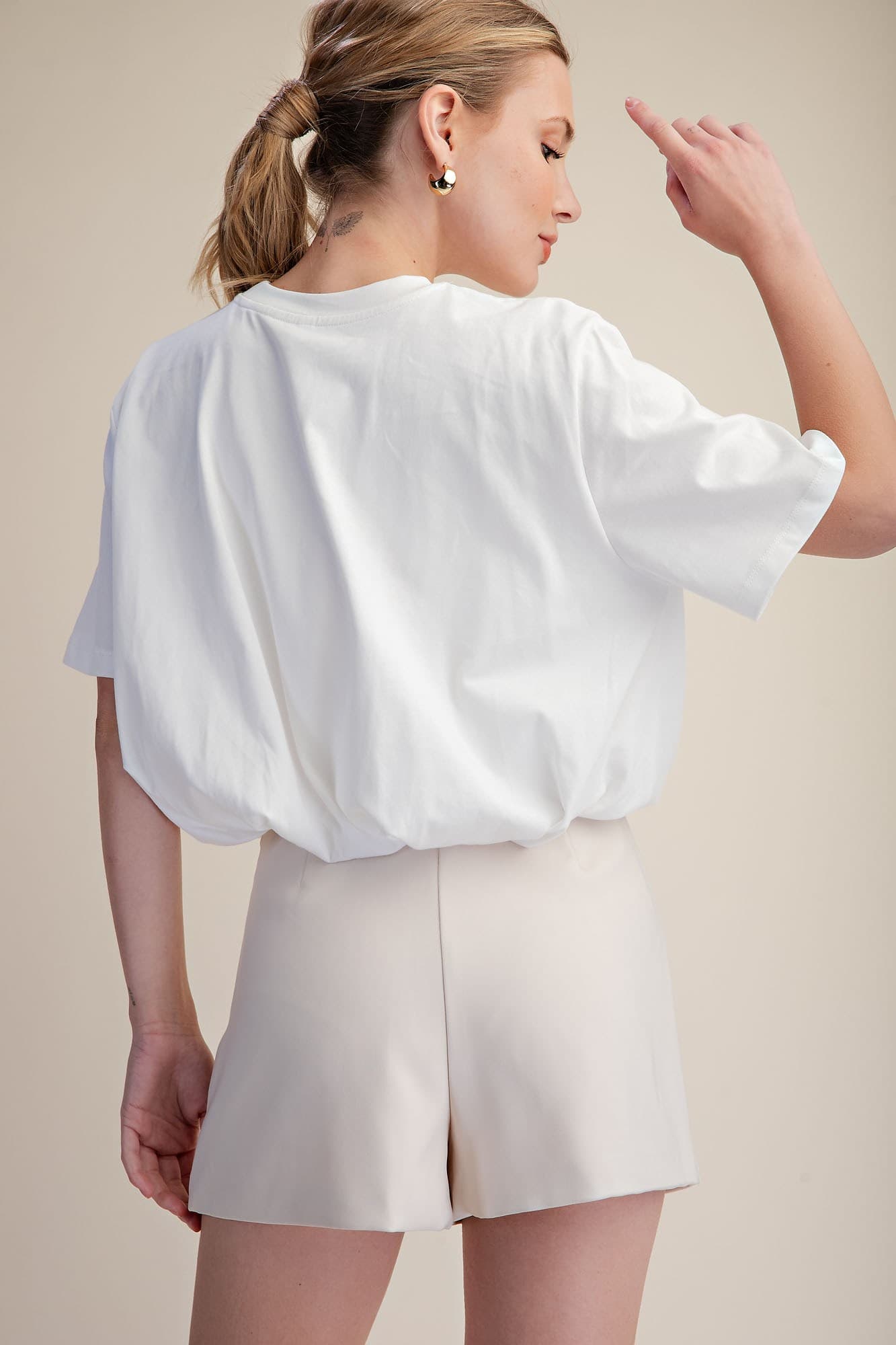 T9121 - WHITE