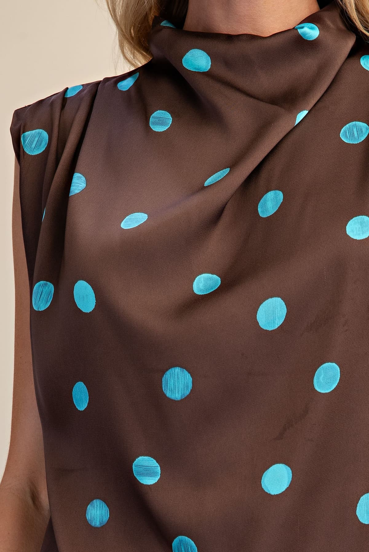 T8234 - BROWN