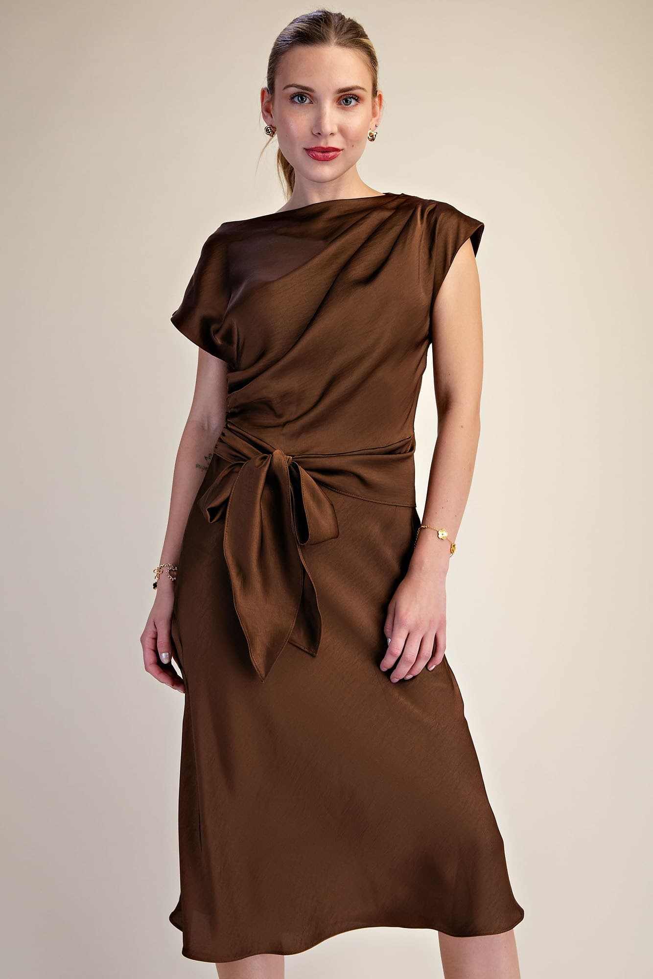 D8224 - BROWN